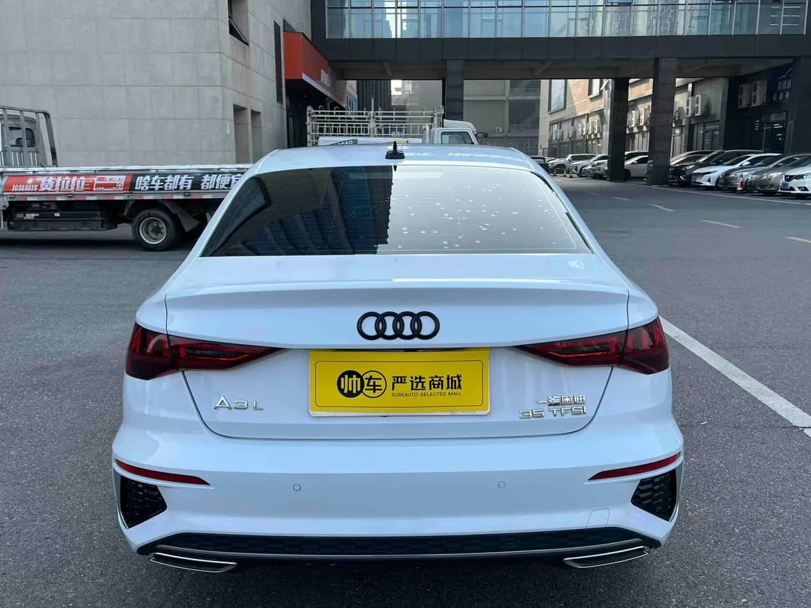 Audi A3 2022 г. 76096 км. — фото 5