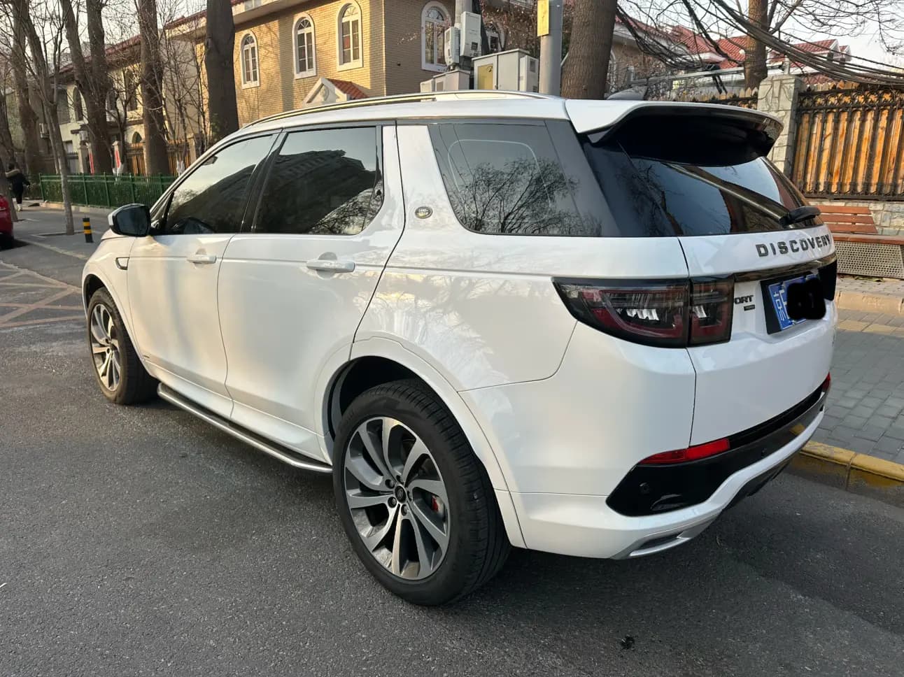 Land Rover Discover Sports 2022 г. 101061 км. — фото 3
