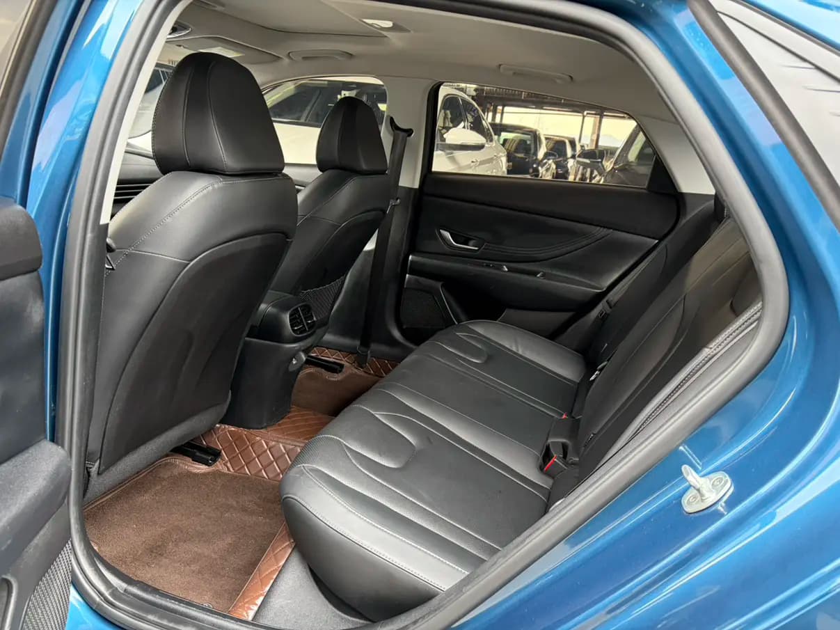 Hyundai Elantra 2022 г. 34042 км. — фото 15