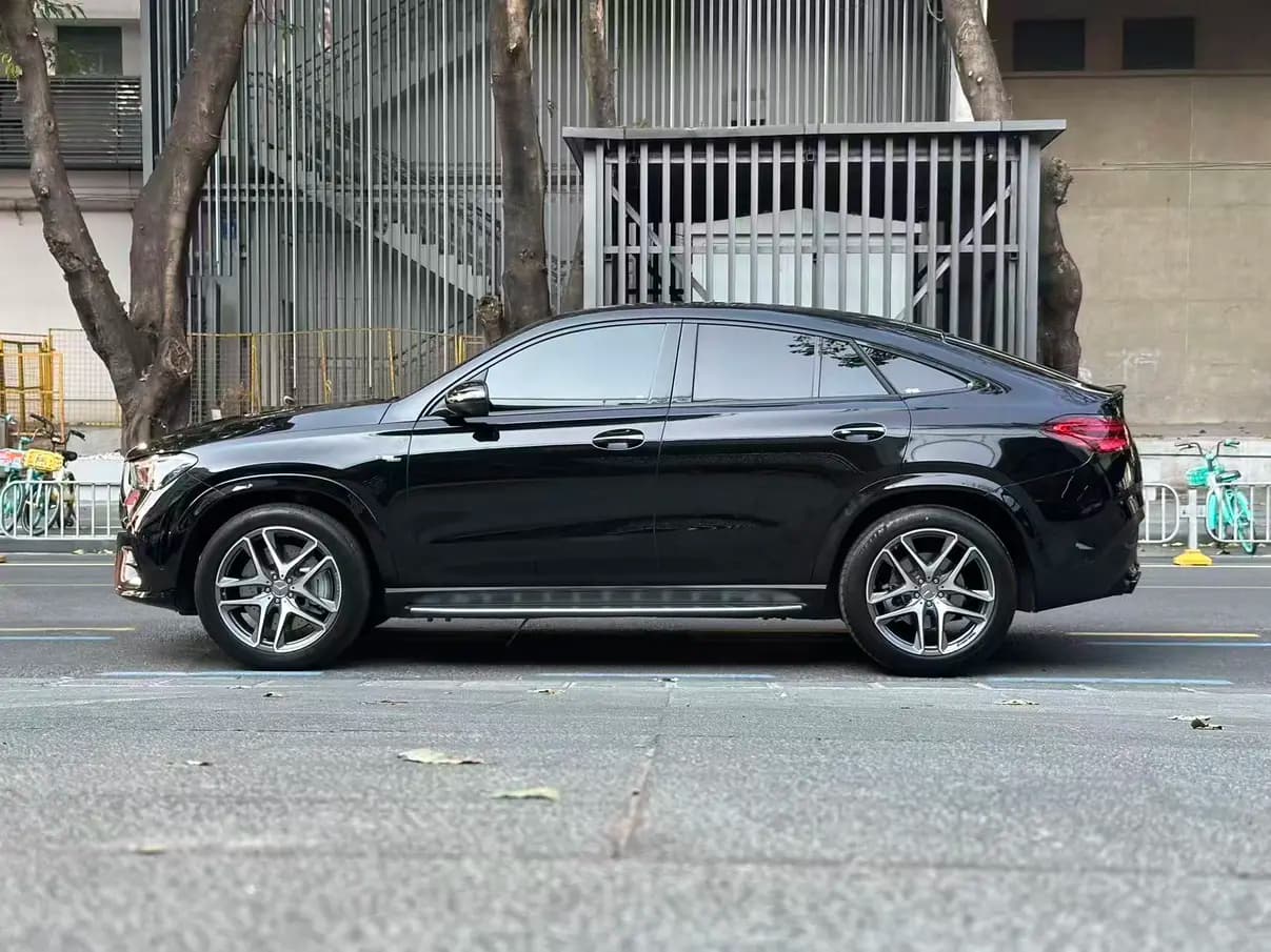 Mercedes-Benz GLE Coupe AMG 2023 г. 31044 км. — фото 3
