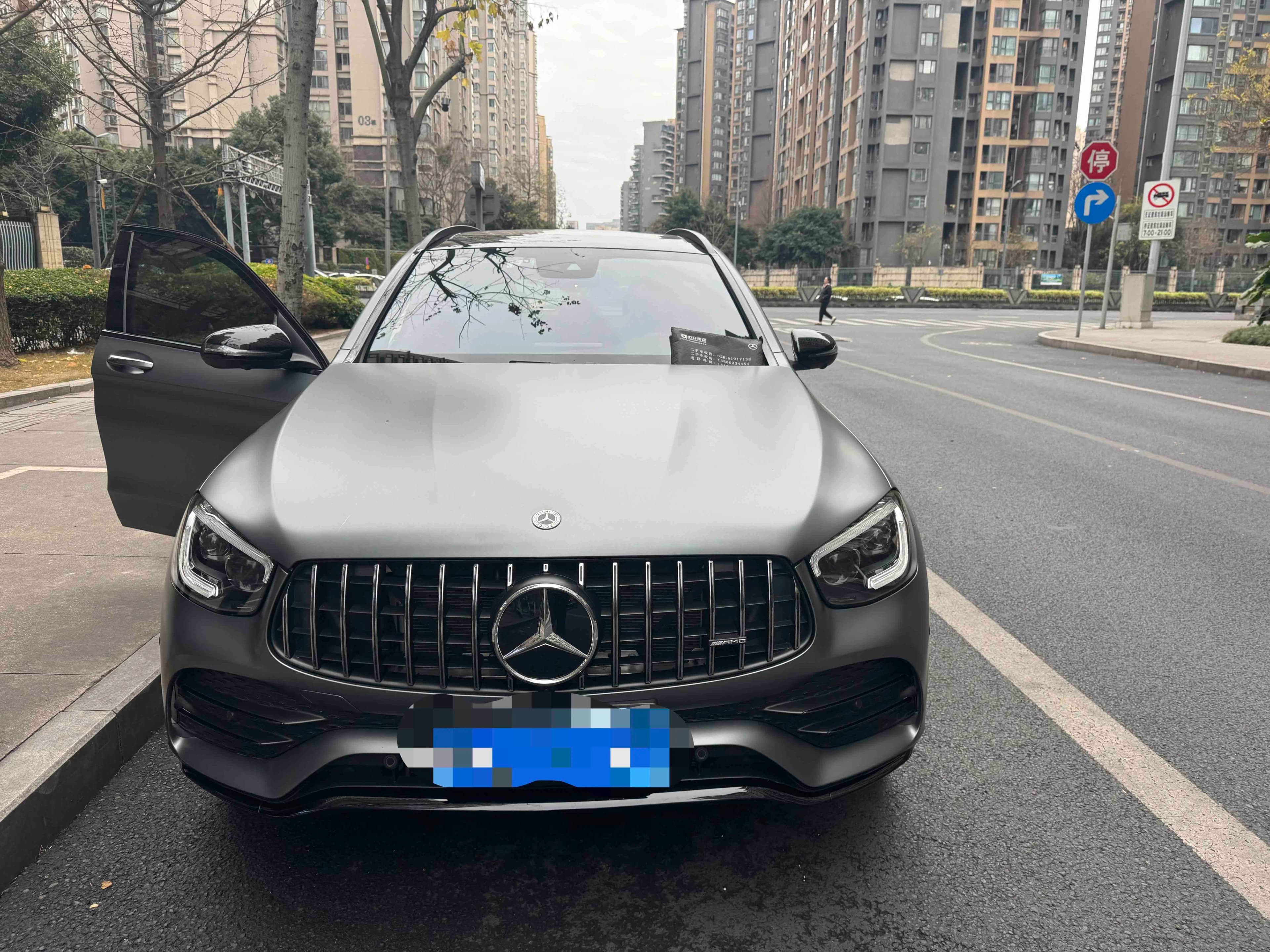 Mercedes-Benz GLC AMG 2022 г. 16022 км. — фото 2