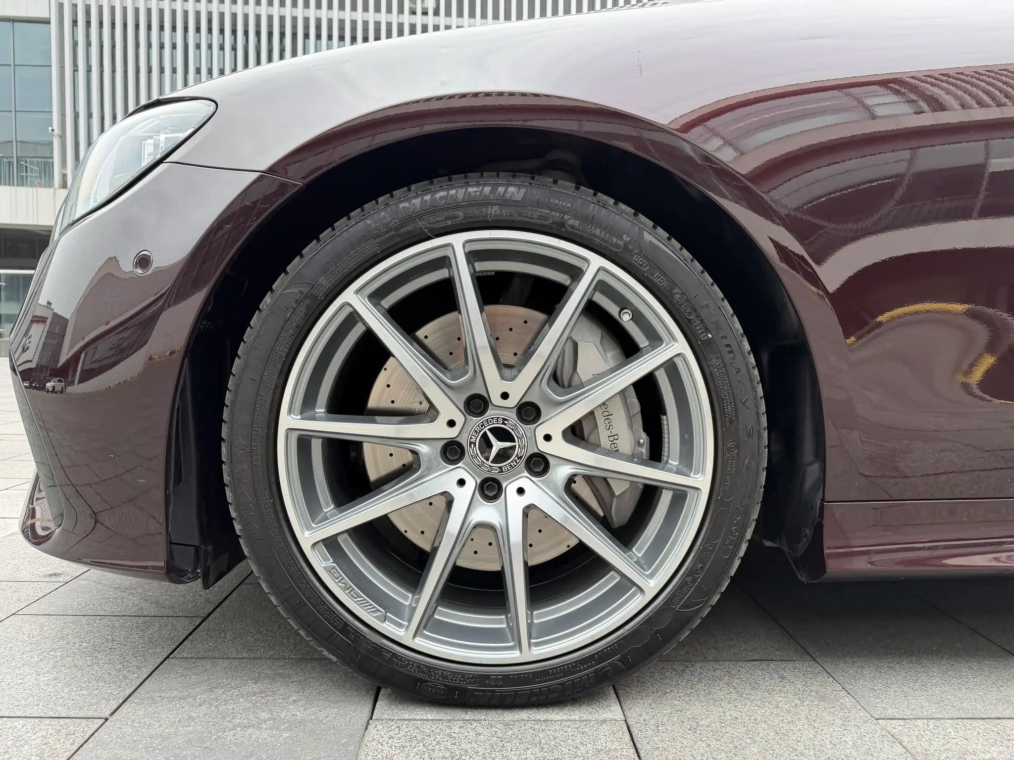 Mercedes-Benz E-Class 2022 г. 40118 км. — фото 11