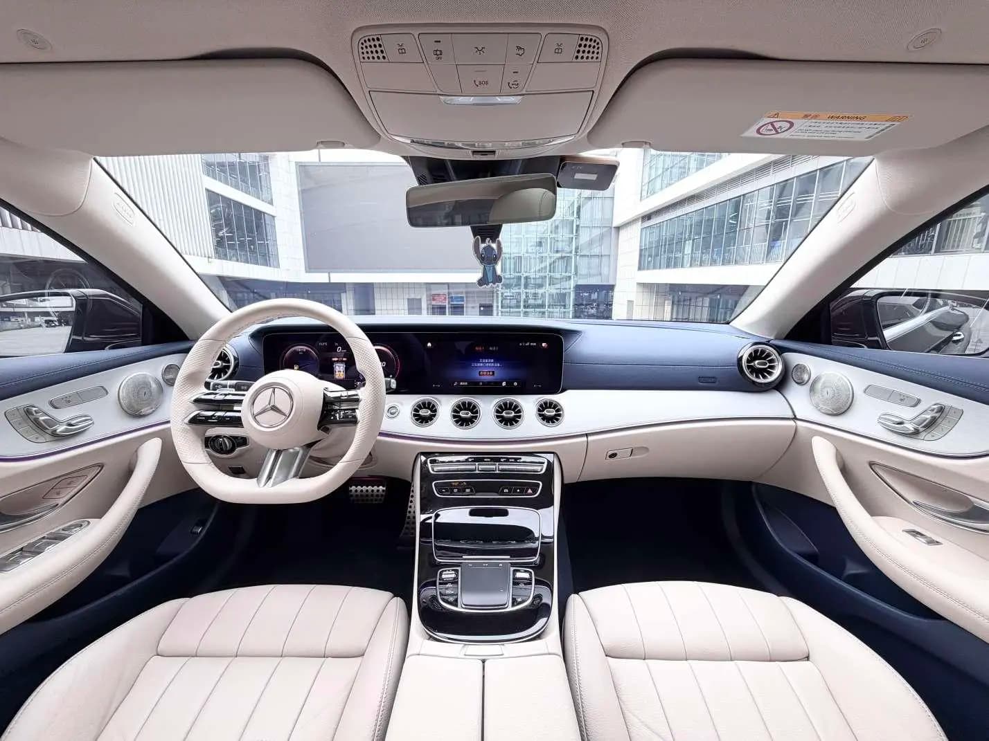 Mercedes-Benz E-Class 2022 г. 40118 км. — фото 16