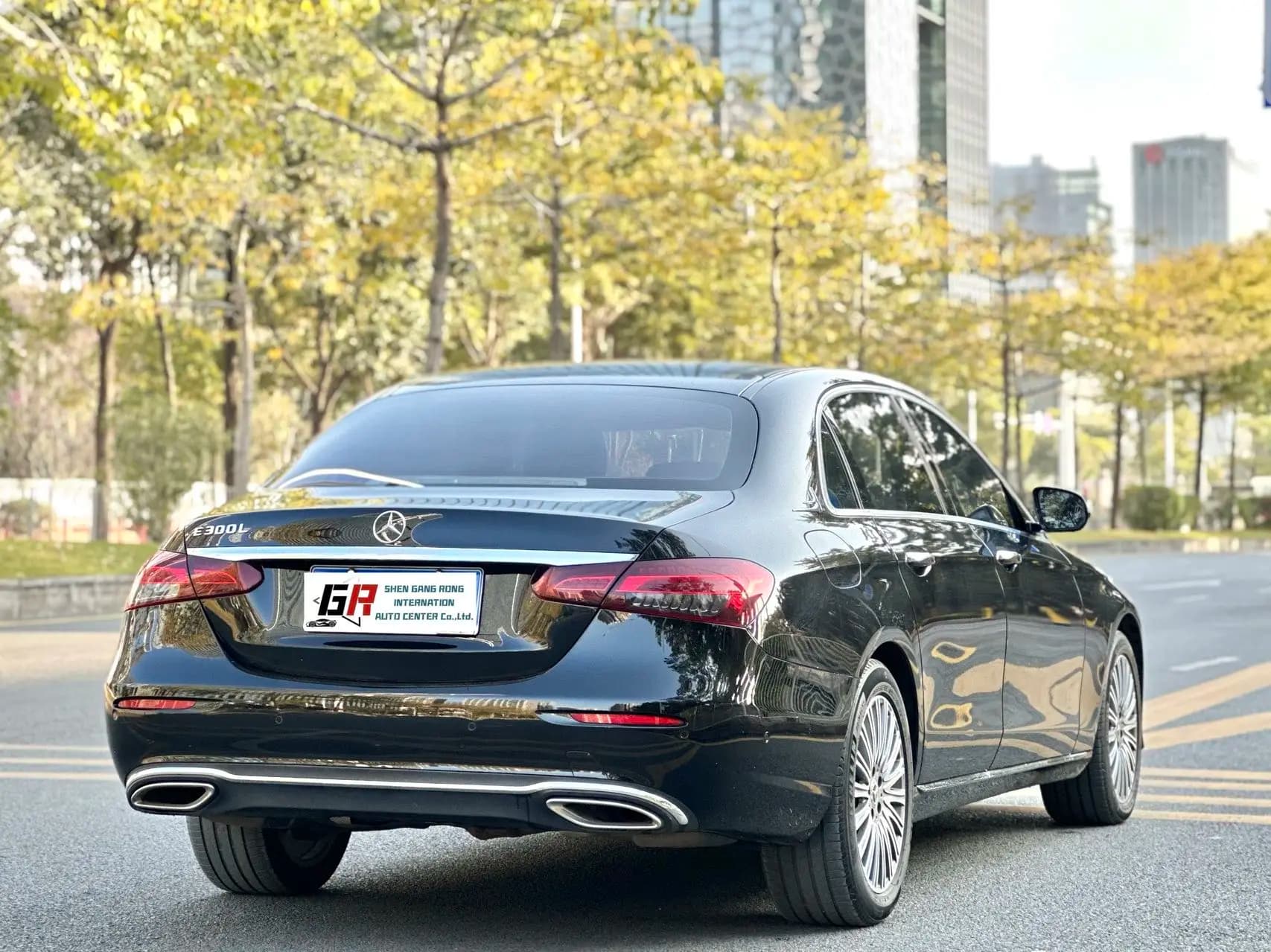 Mercedes-Benz E-Class 2022 г. 79052 км. — фото 5