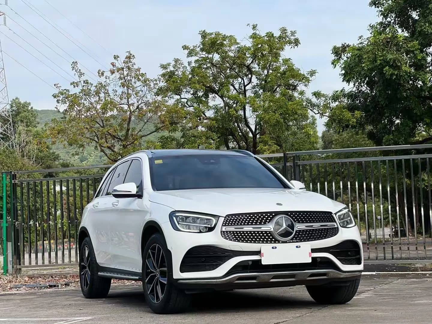 Mercedes-Benz GLC 2021 г. 46070 км. — фото 2
