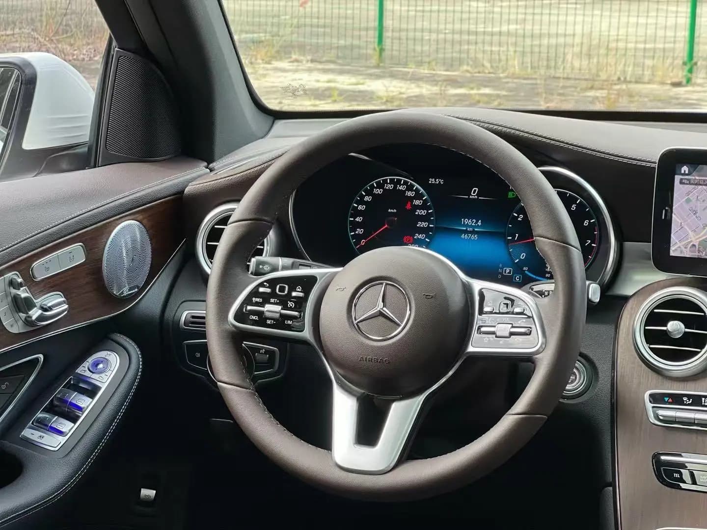 Mercedes-Benz GLC 2021 г. 46070 км. — фото 7