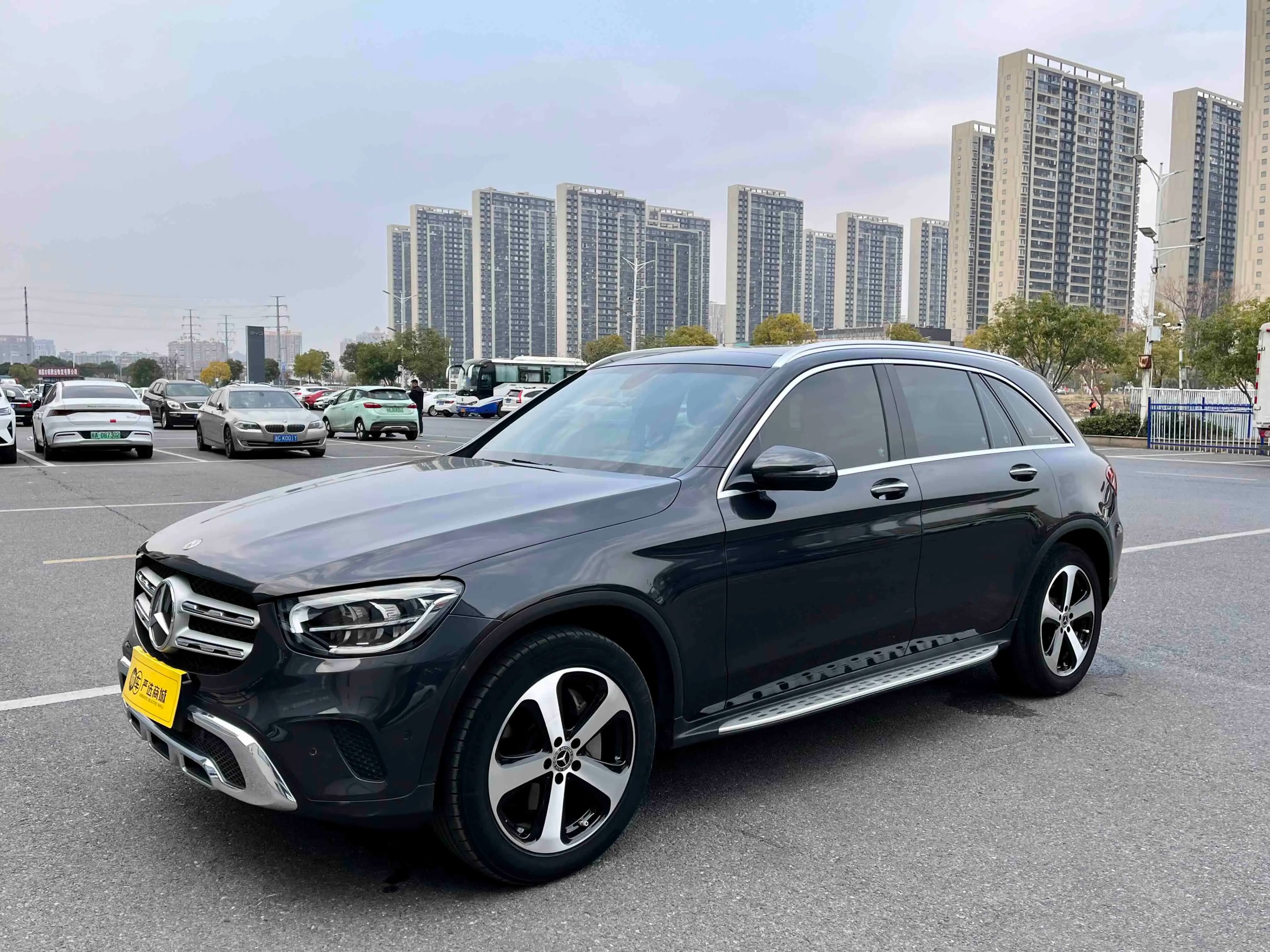 Mercedes-Benz GLC 2022 г. 119071 км.