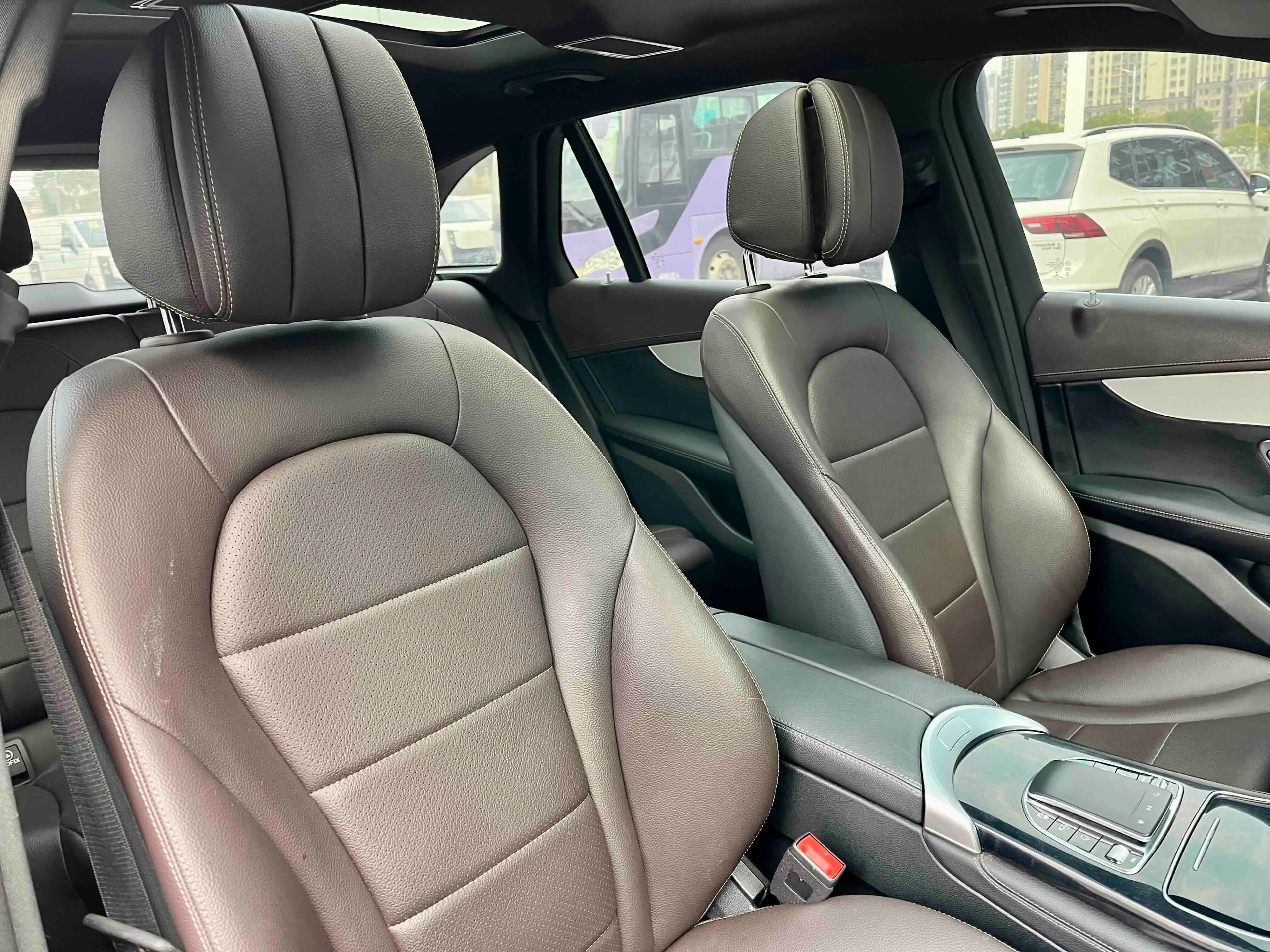 Mercedes-Benz GLC 2022 г. 119071 км. — фото 11
