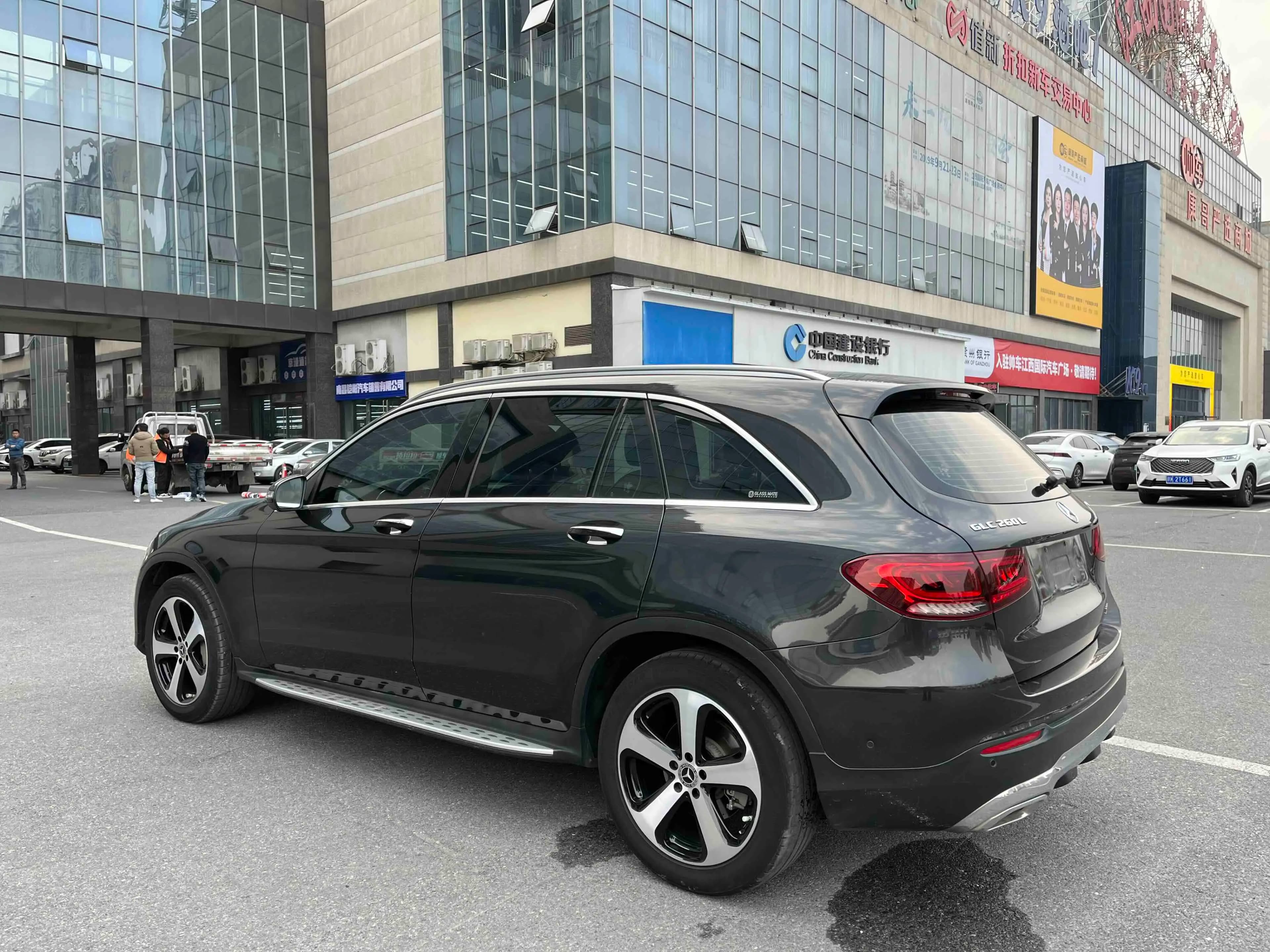 Mercedes-Benz GLC 2022 г. 119071 км. — фото 4