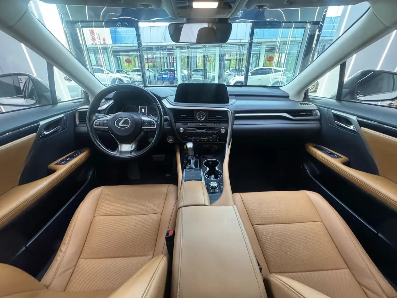 Lexus RX 2022 г. 107080 км. — фото 11