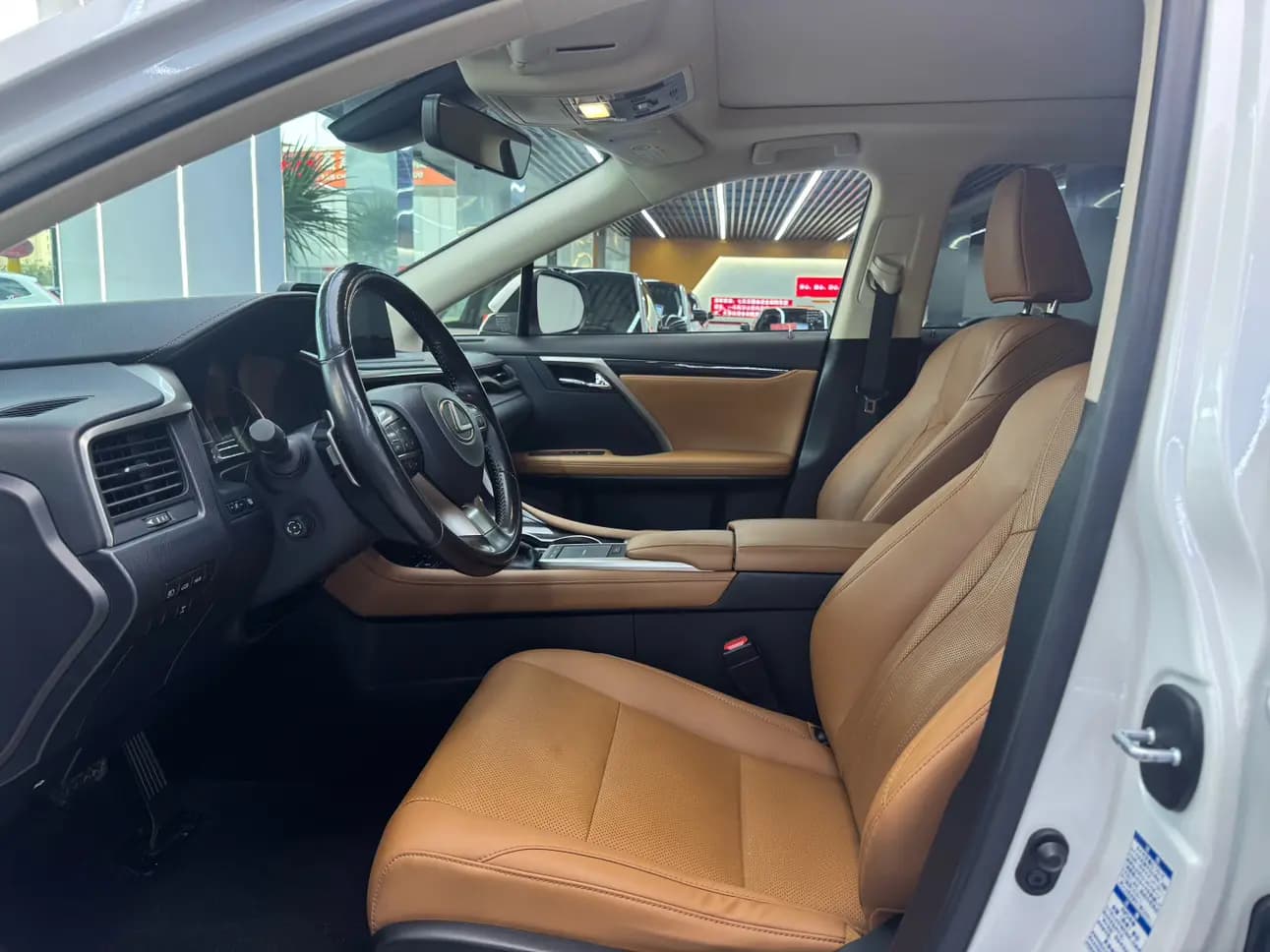 Lexus RX 2022 г. 107080 км. — фото 16