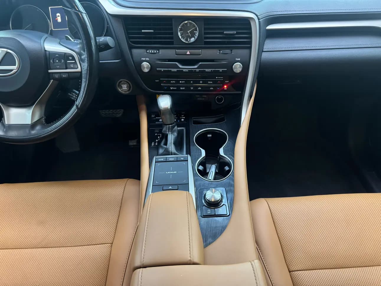 Lexus RX 2022 г. 107080 км. — фото 8