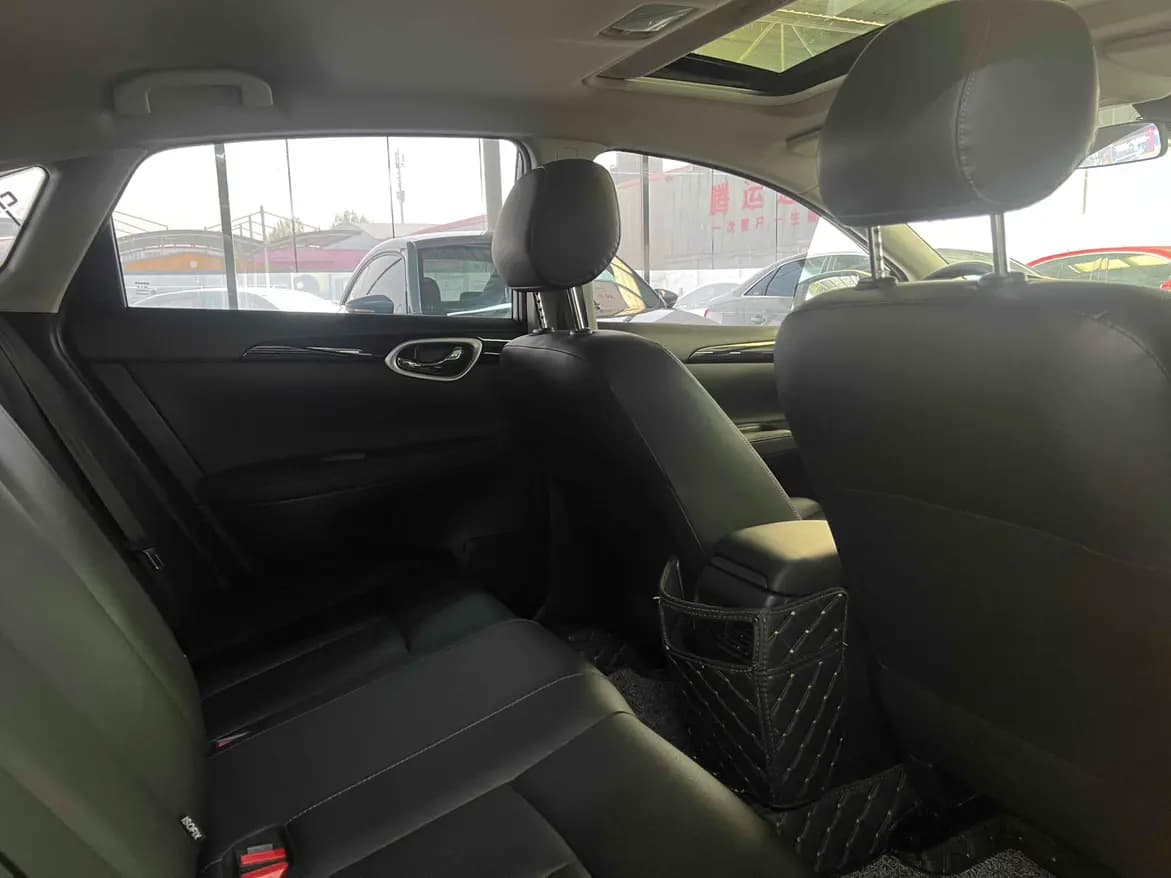 Nissan Sylphy 2021 г. 44068 км. — фото 10