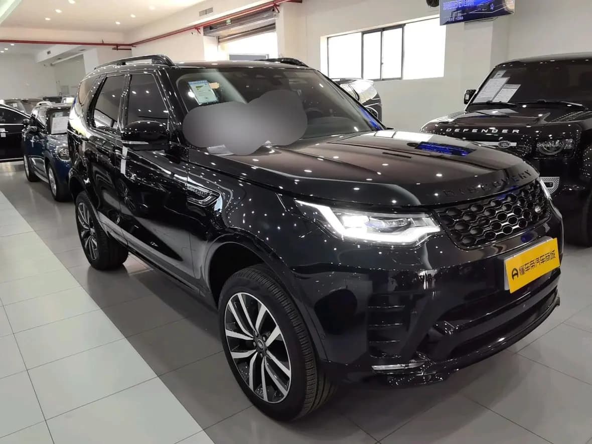 Land Rover Discovery 2024 г. 14485 км. — фото 3
