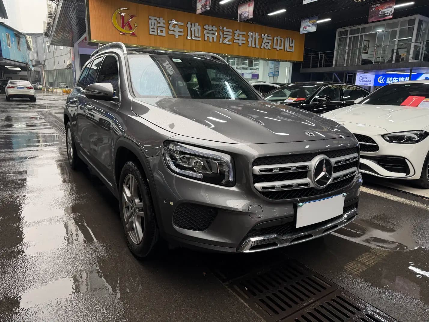 Mercedes-Benz GLB 2022 г. 35058 км. — фото 3