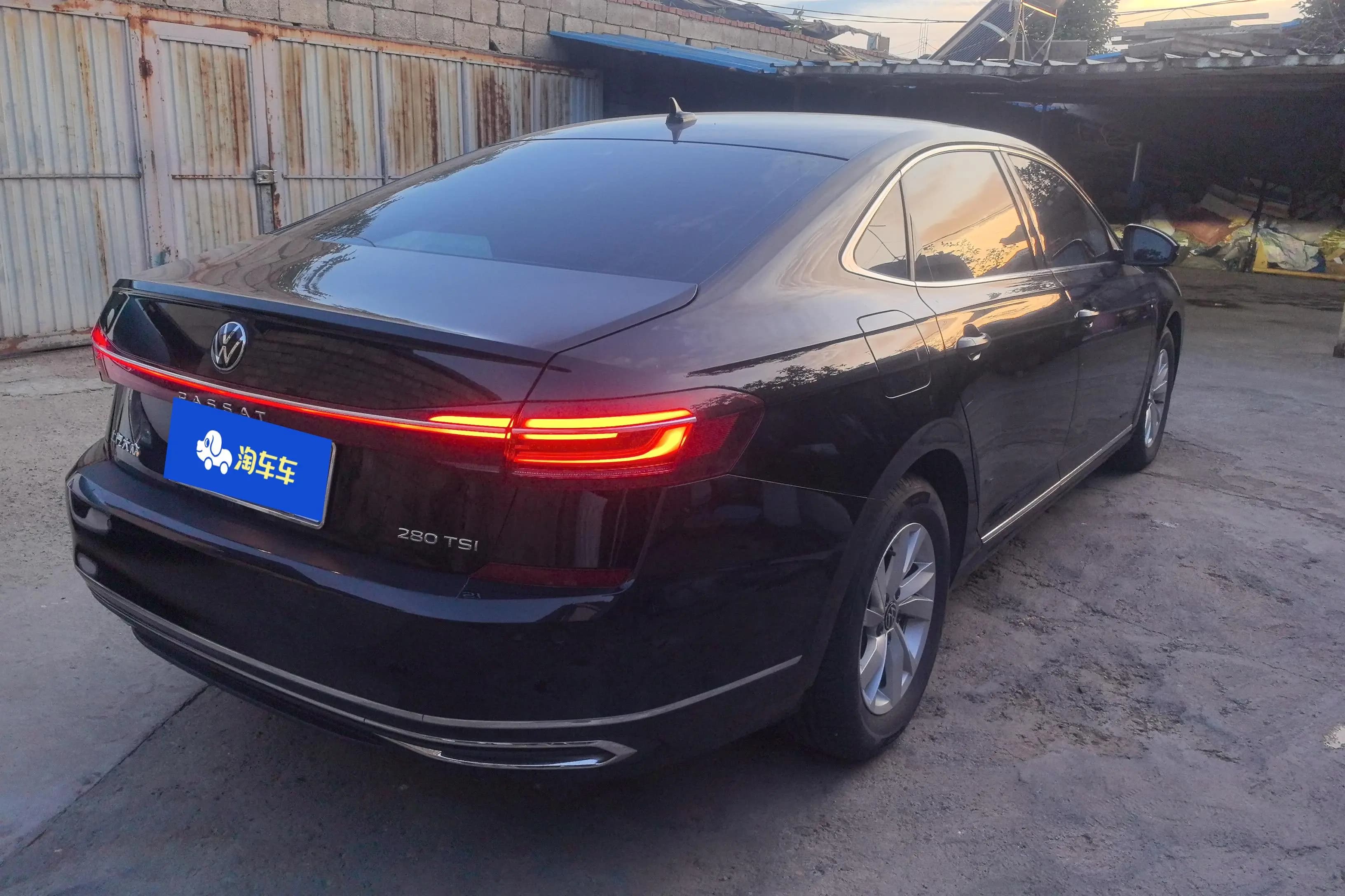 Volkswagen Passat 2023 г. 12030 км. — фото 3