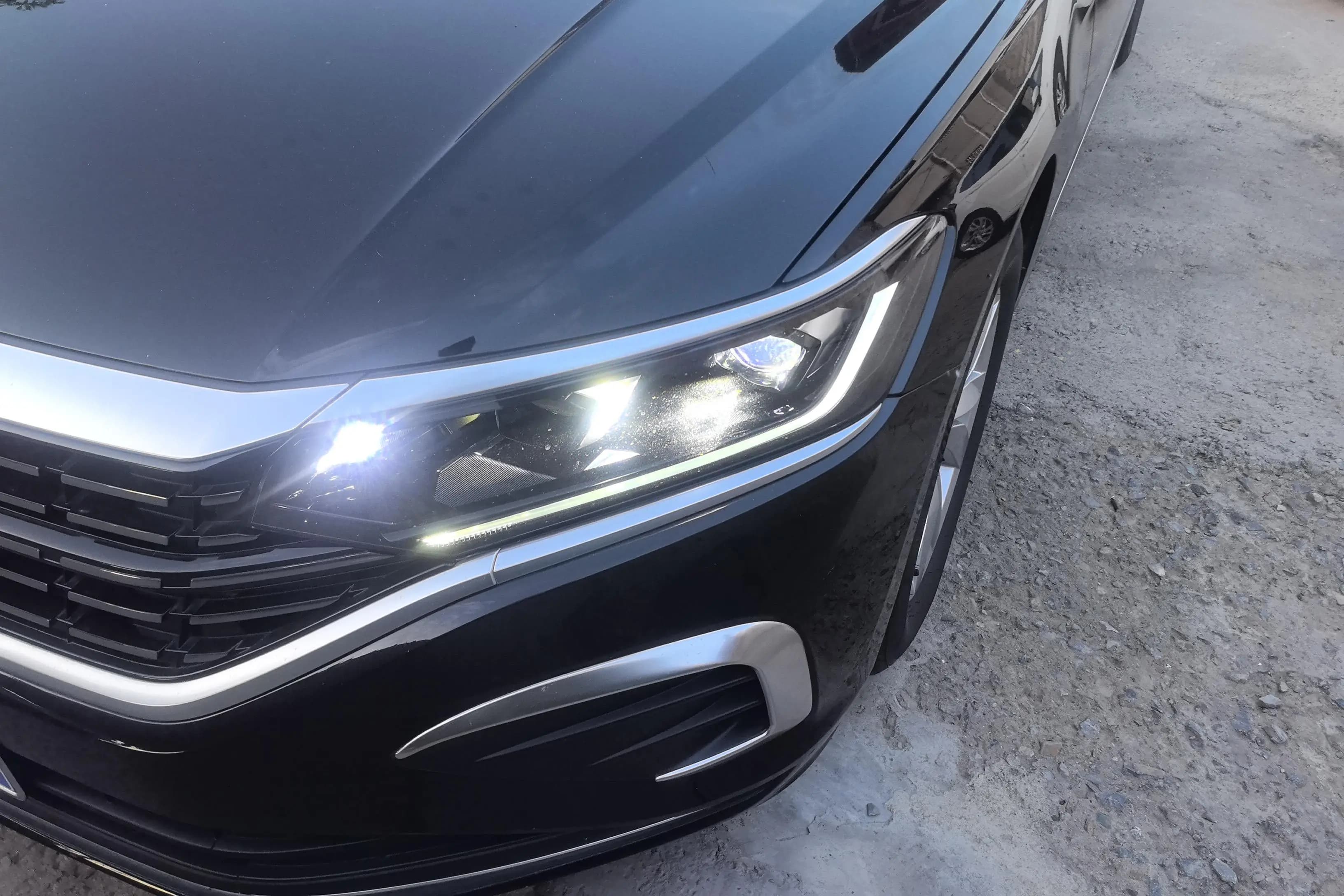 Volkswagen Passat 2023 г. 12030 км. — фото 4