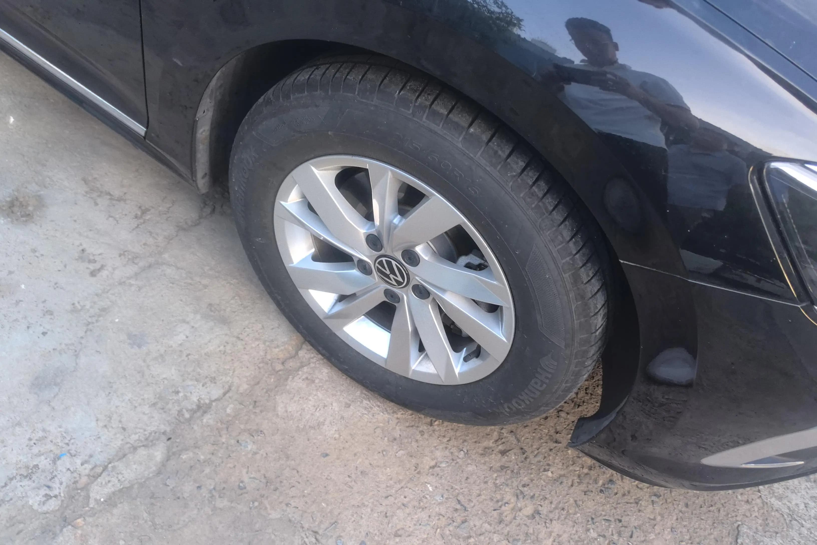 Volkswagen Passat 2023 г. 12030 км. — фото 7