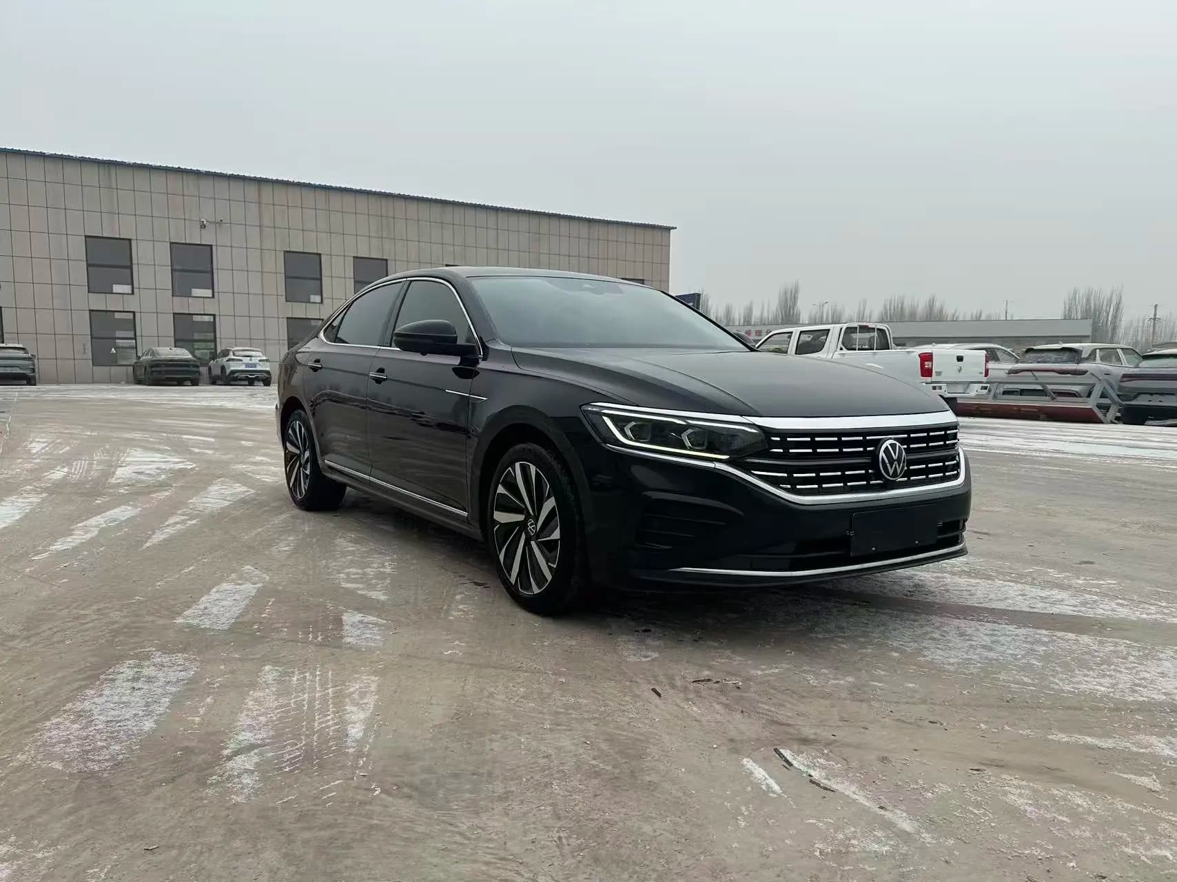 Volkswagen Passat 2021 г. 184011 км. — фото 3