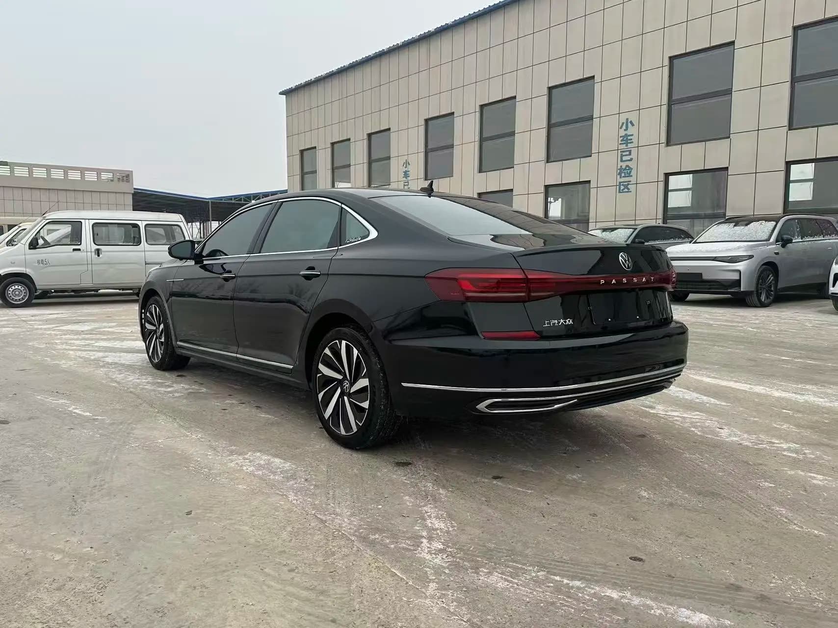 Volkswagen Passat 2021 г. 184011 км. — фото 4