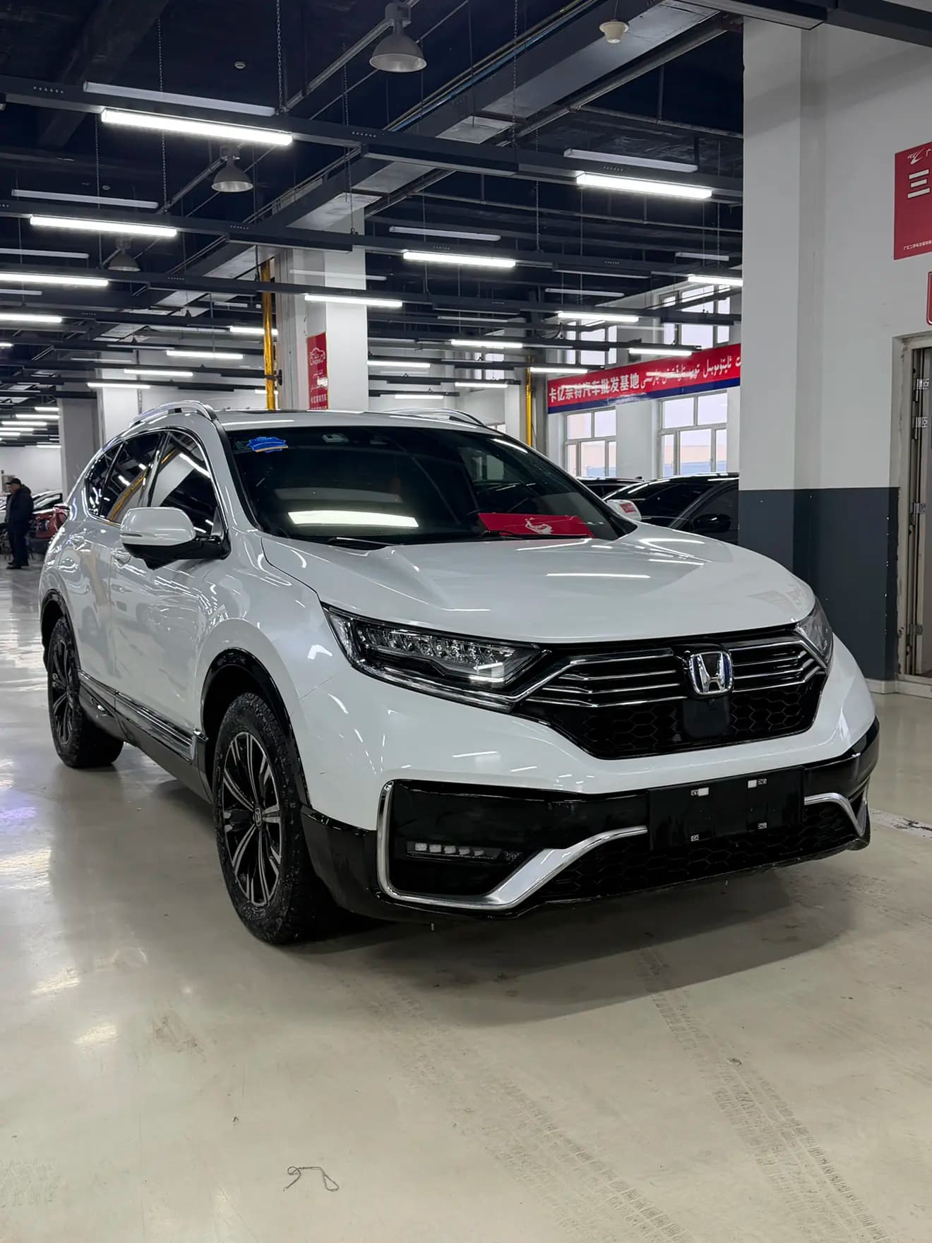 Honda CR-V PHEV 2022 г. 68025 км. — фото 3