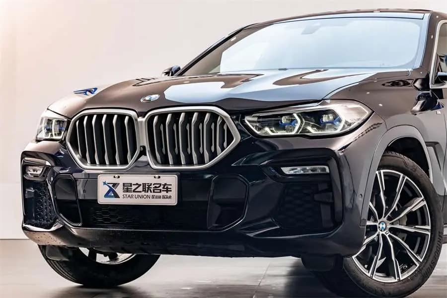 BMW X6 2021 г. 54916 км. — фото 9