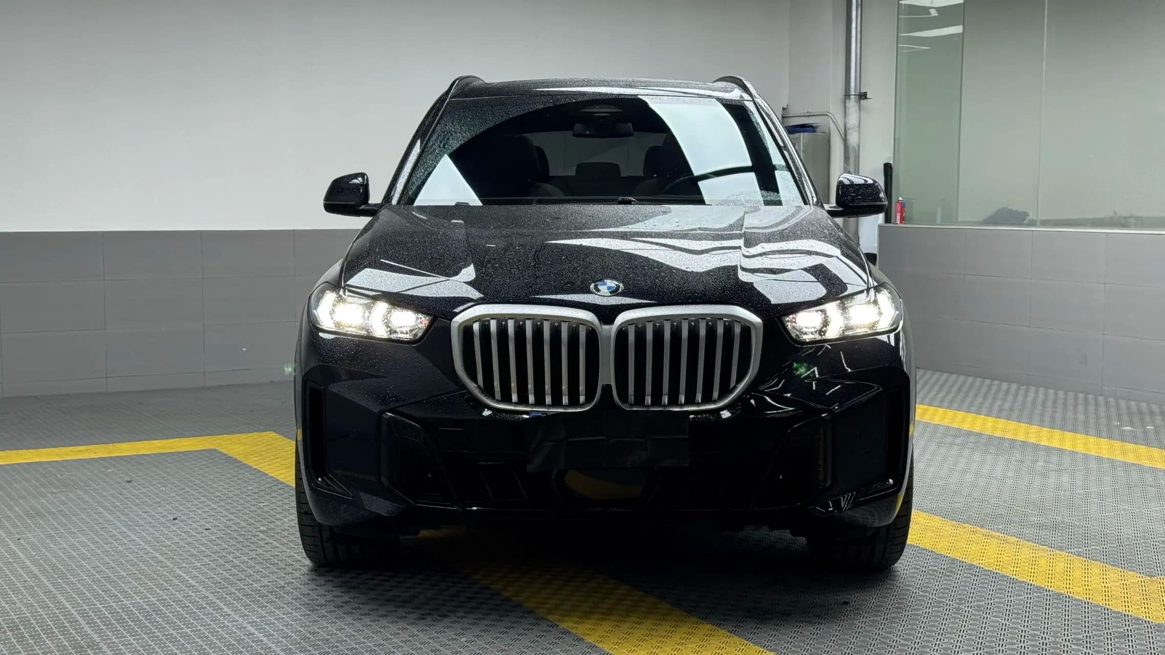 BMW X5 2024 г. 25010 км. — фото 2
