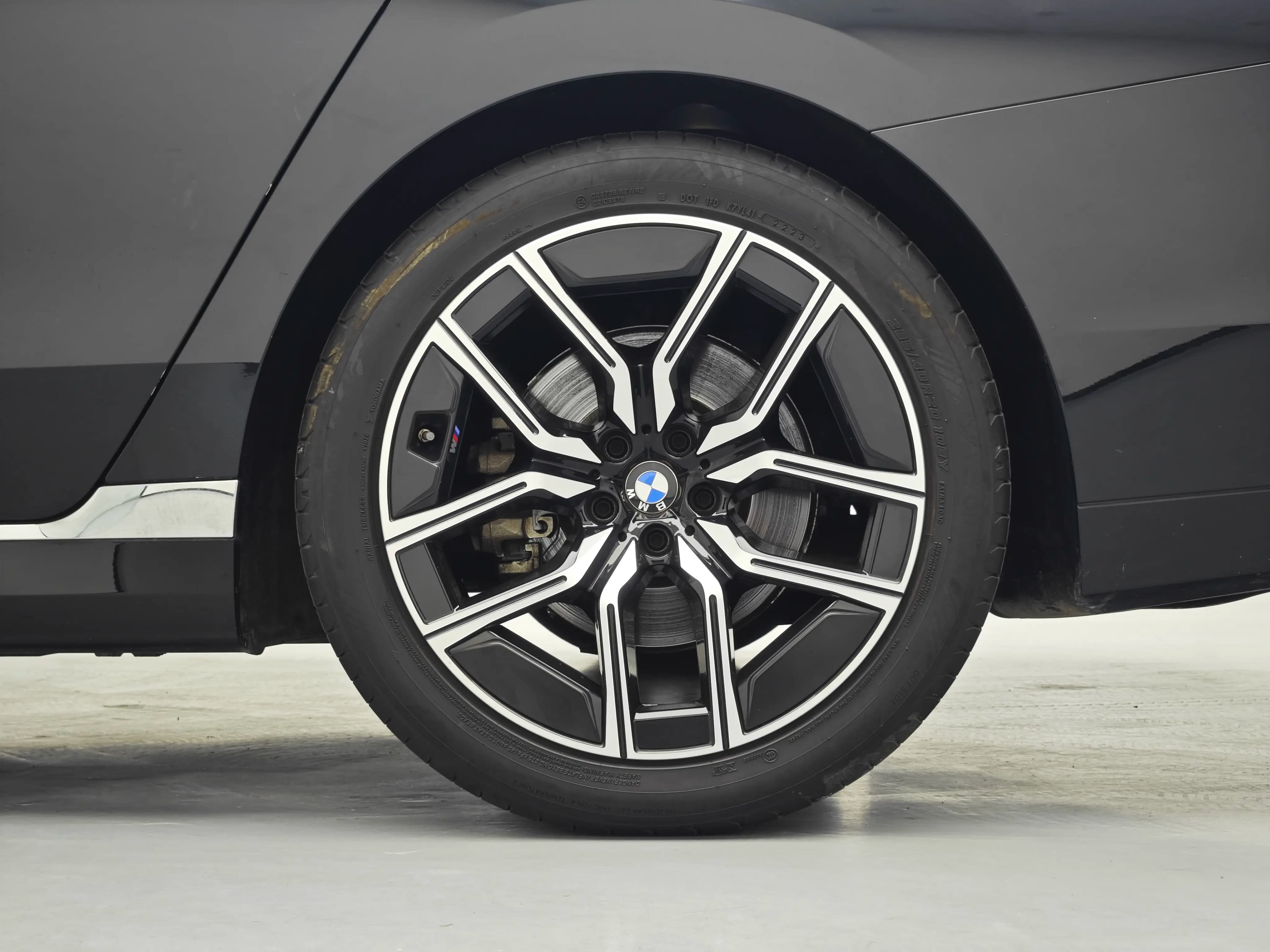 BMW 7 Series 2024 г. 44809 км. — фото 9