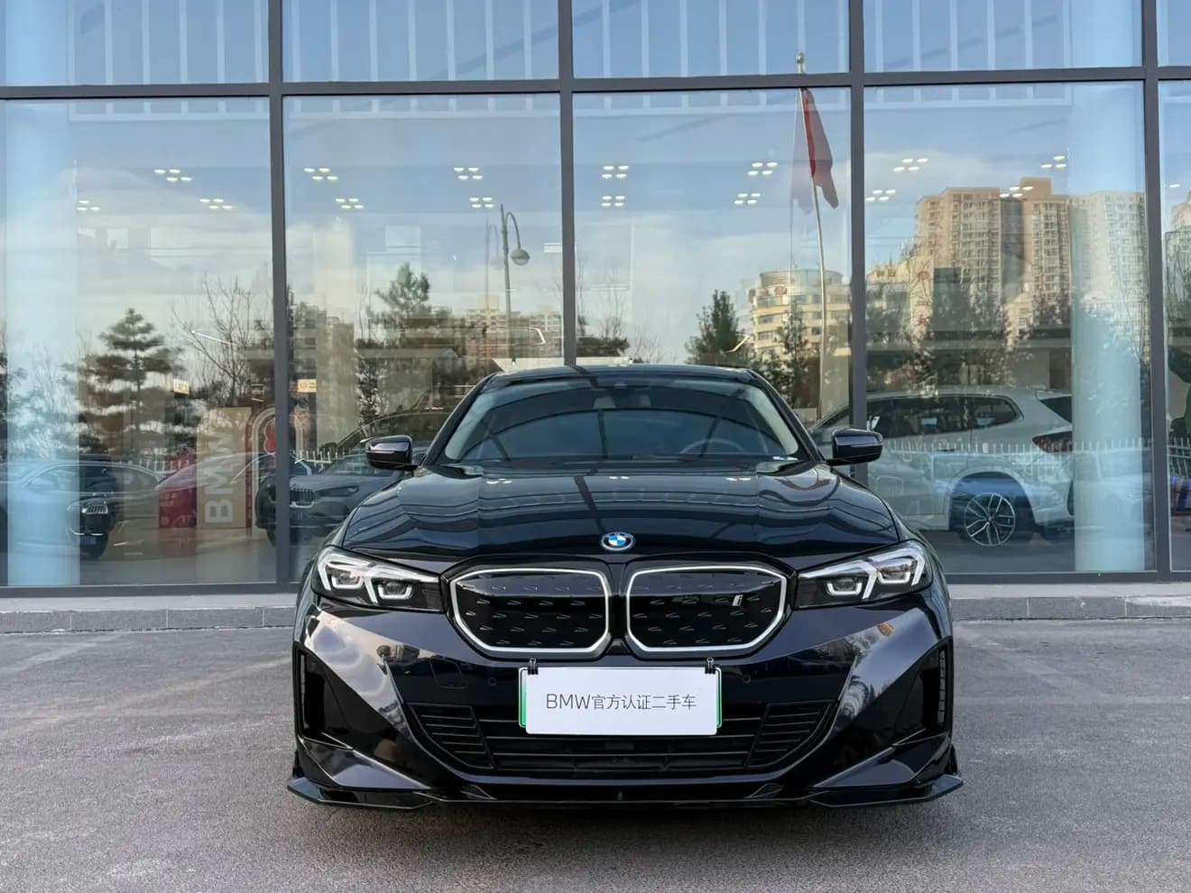 BMW i3 2023 г. 69003 км. — фото 2
