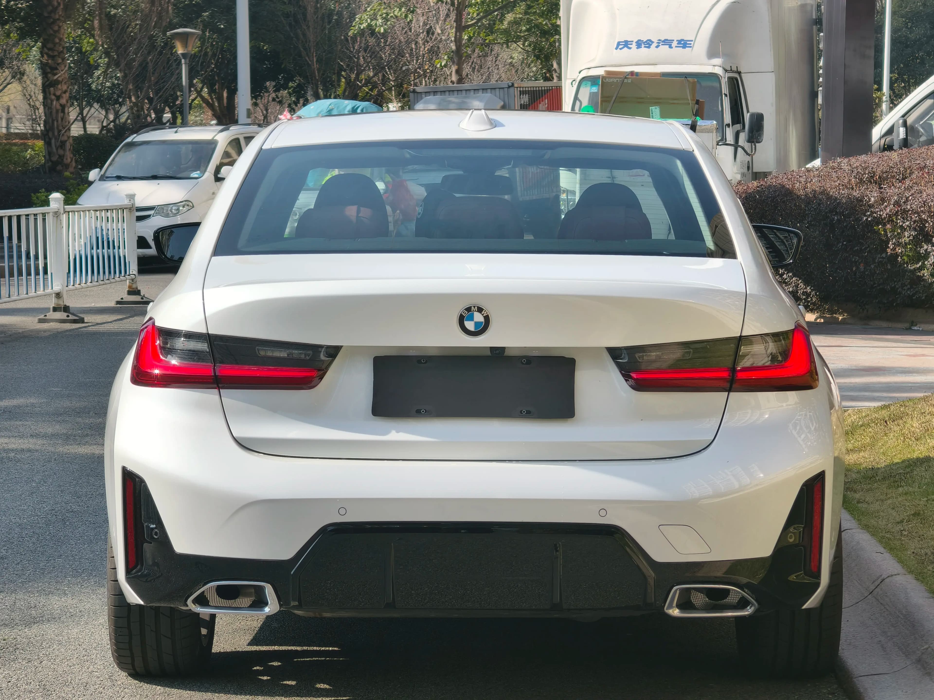 BMW 3 Series 2025 г. 2014 км. — фото 6