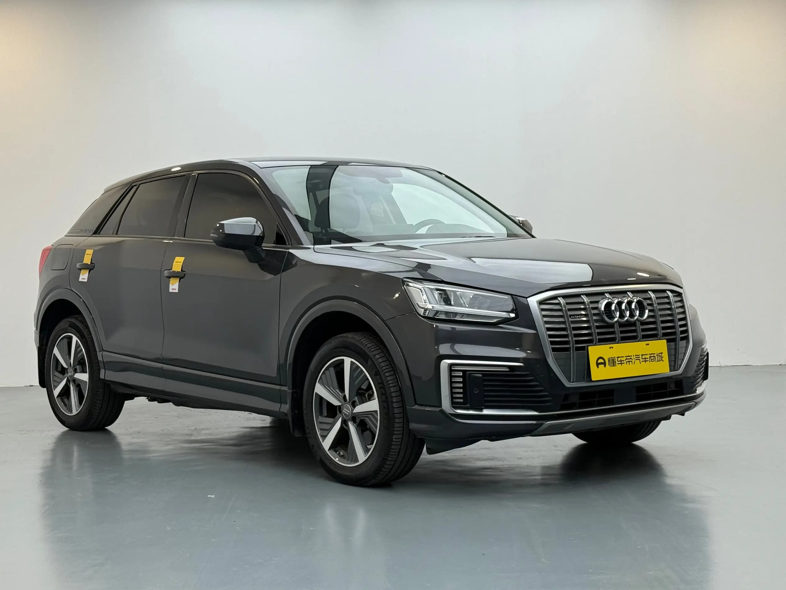 Audi Q2L e-tron 2021 г. 28497 км. — фото 3