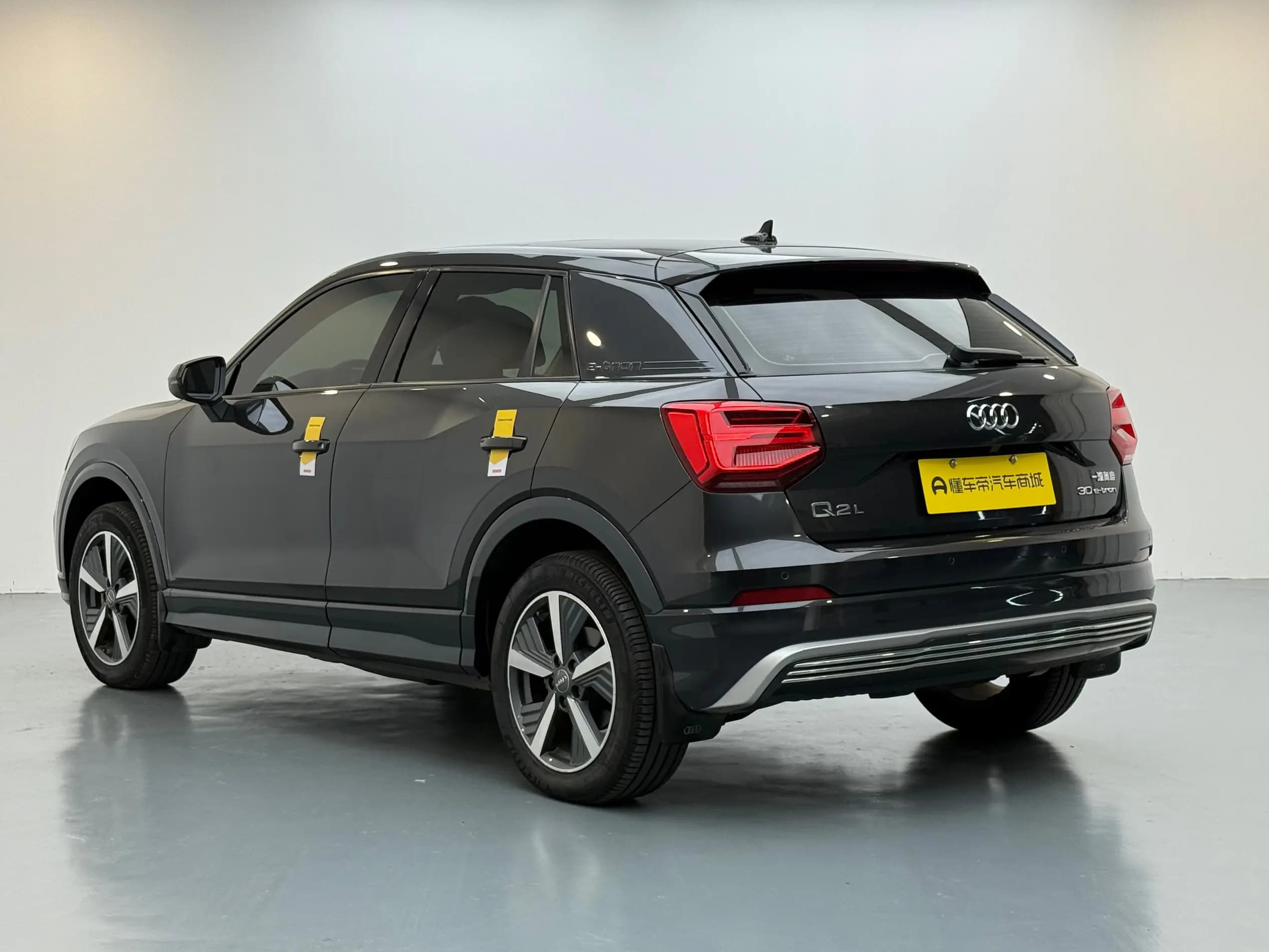 Audi Q2L e-tron 2021 г. 28497 км. — фото 5