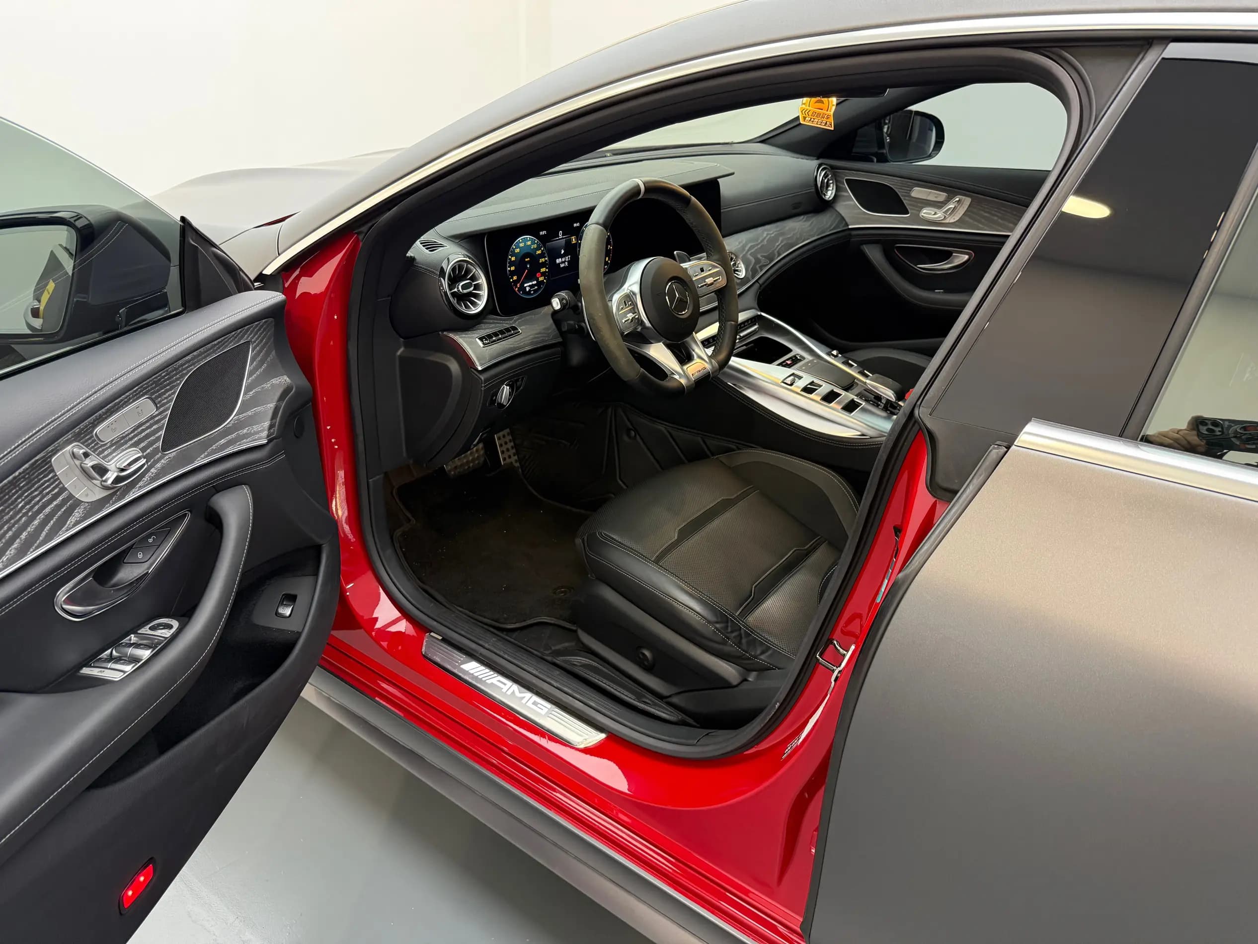 Mercedes-Benz AMG GT 2021 г. 32391 км. — фото 17