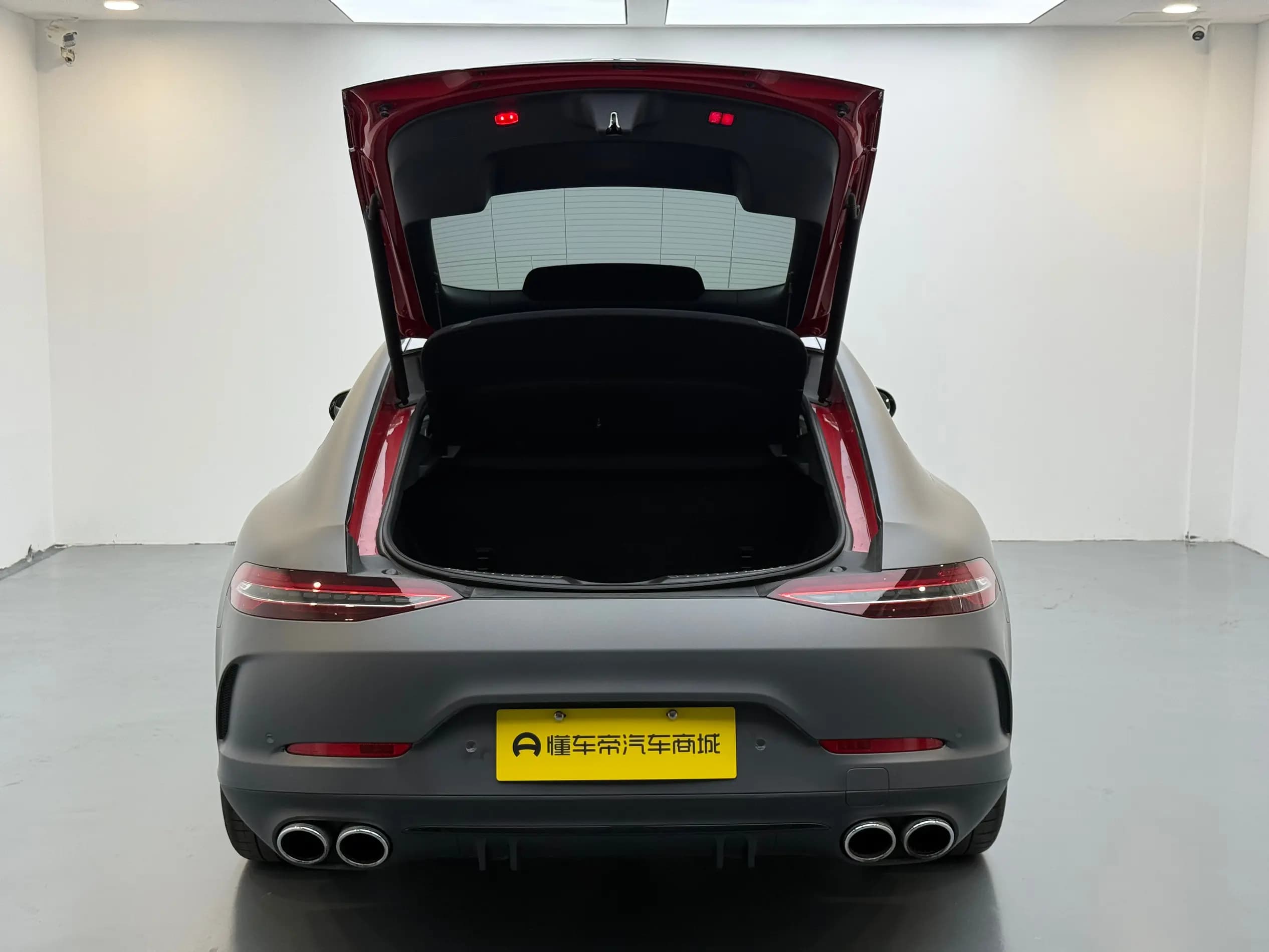 Mercedes-Benz AMG GT 2021 г. 32391 км. — фото 20