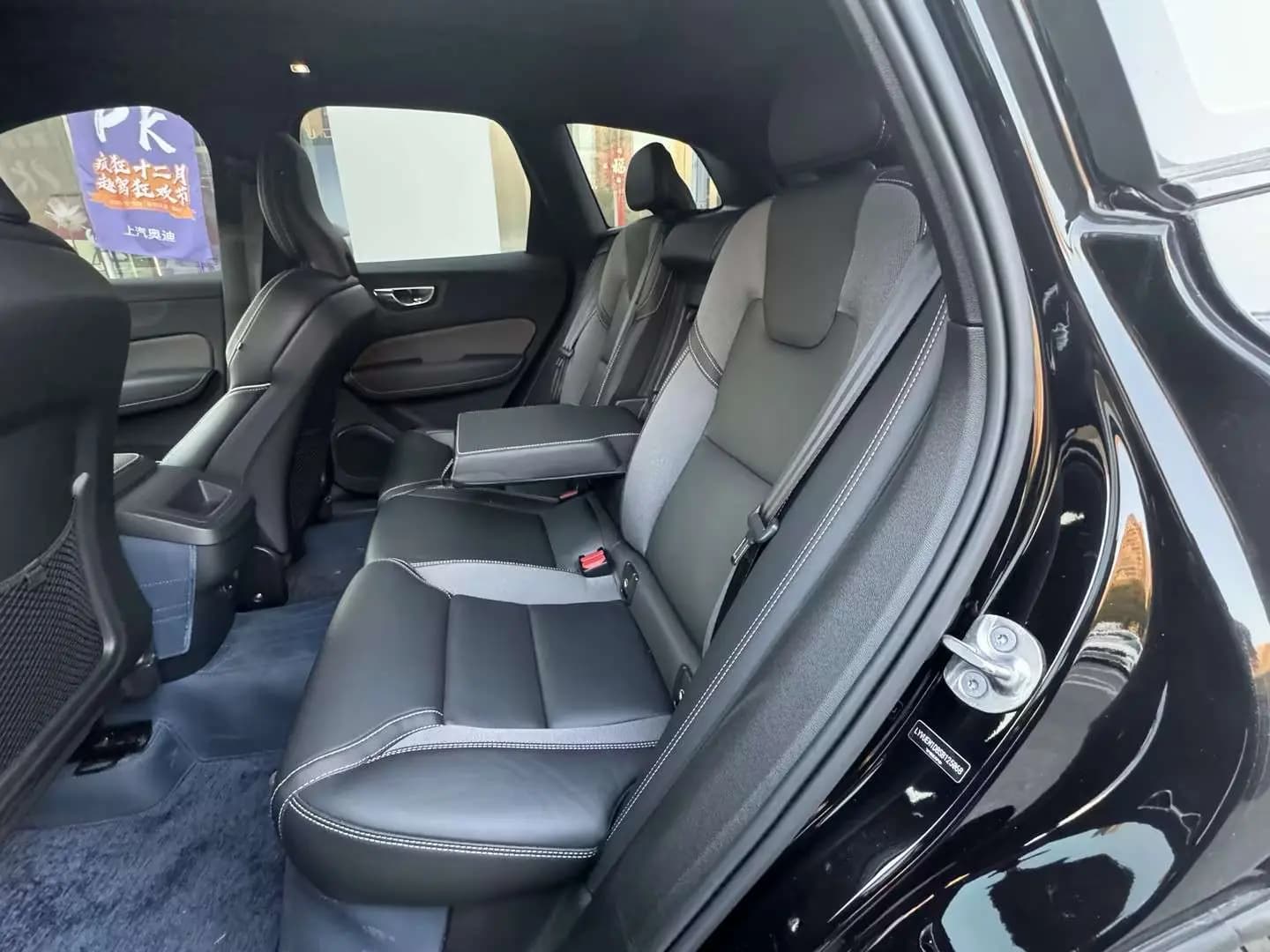 Volvo XC60 2024 г. 20147 км. — фото 12