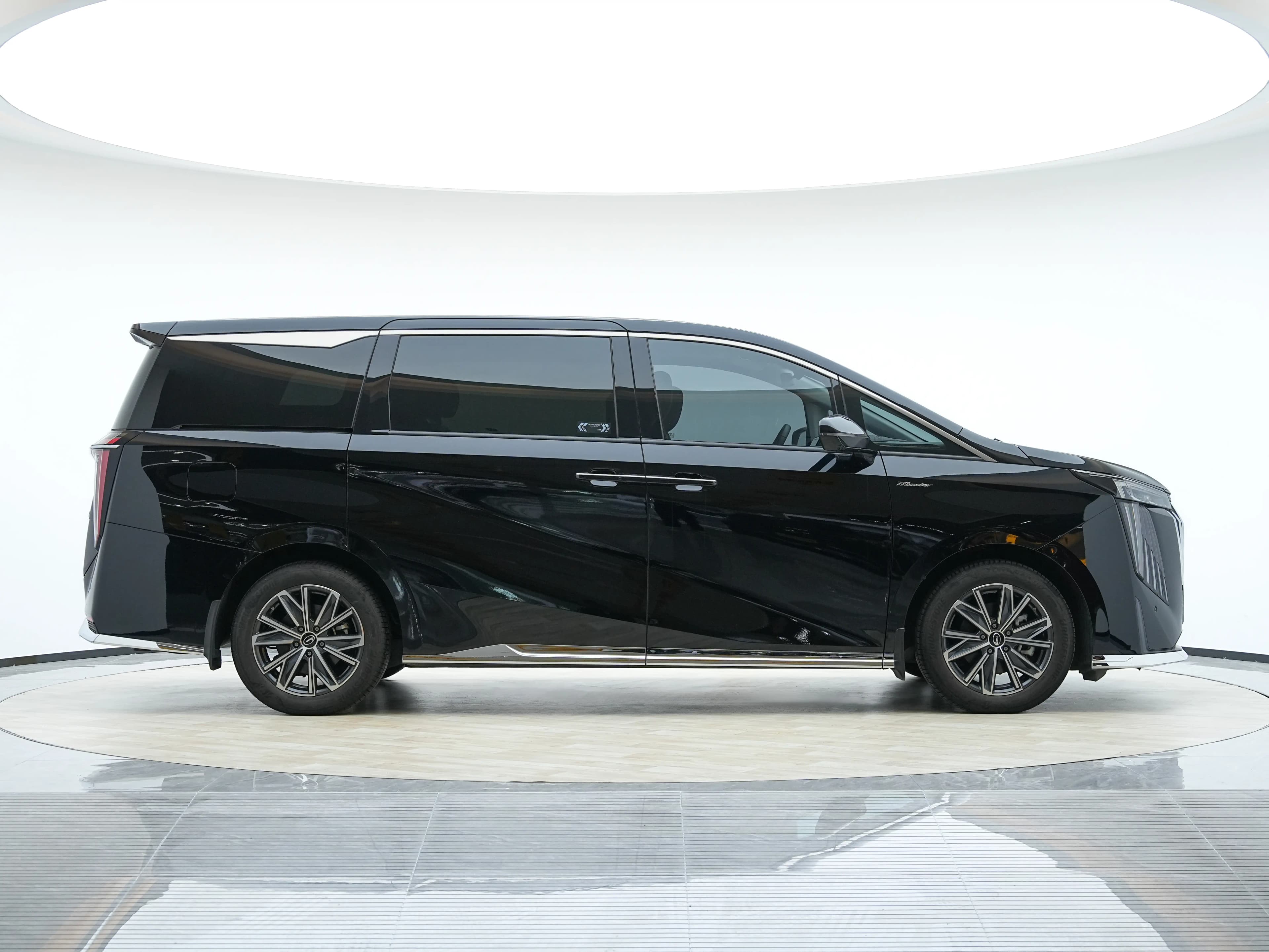 GAC Trumpchi M8 2024 г. 18409 км. — фото 8