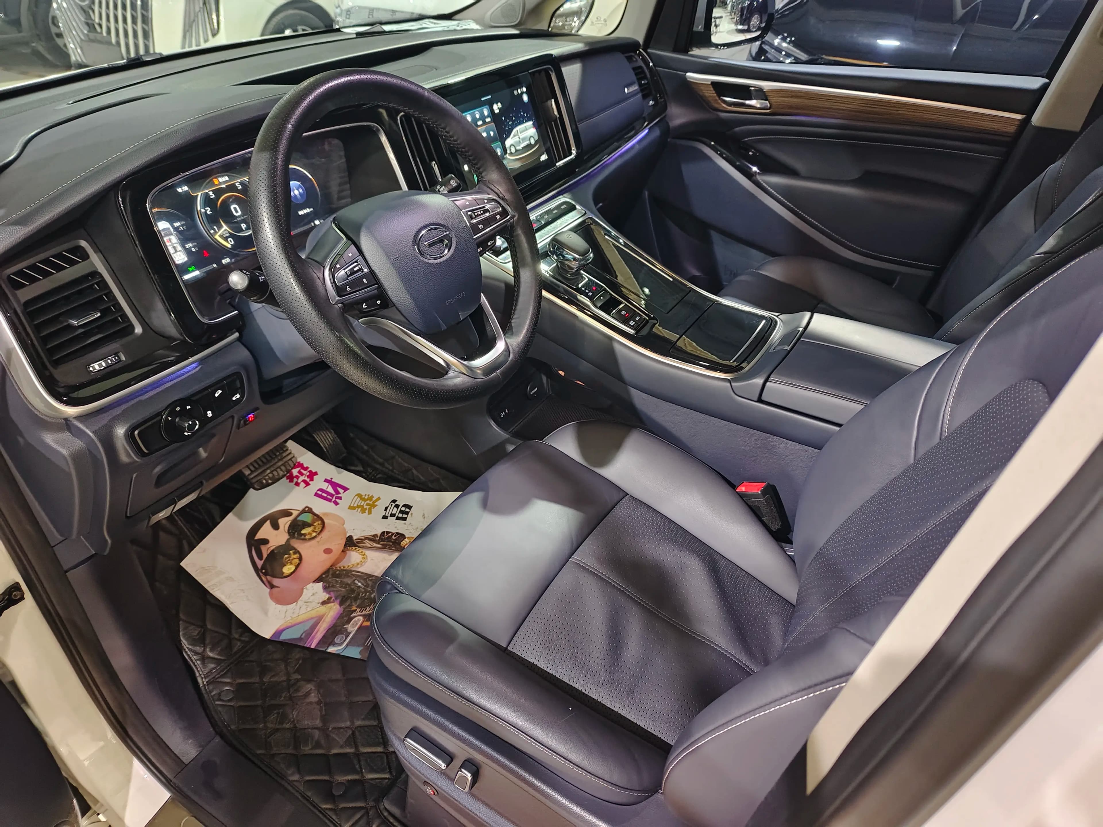 GAC Trumpchi M8 2022 г. 20135 км. — фото 19