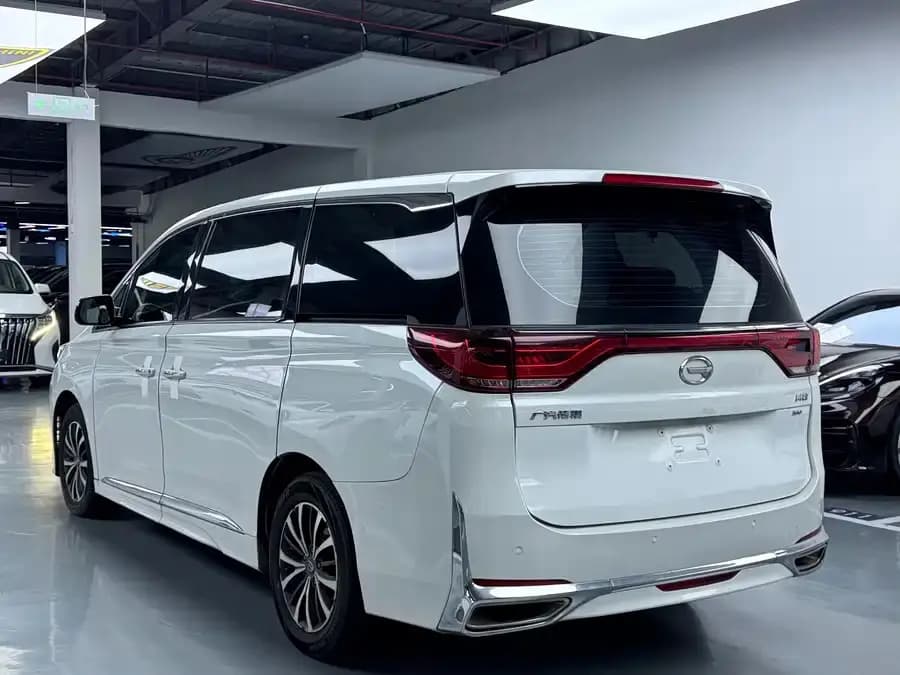 GAC Trumpchi M8 2022 г. 37834 км. — фото 4