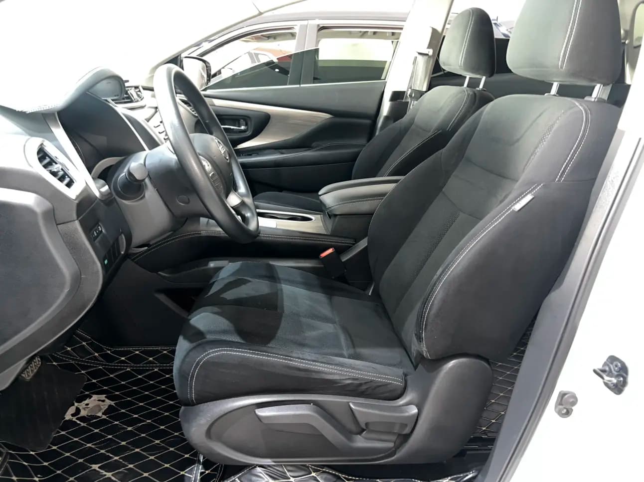 Nissan Murano 2023 г. 80125 км. — фото 13