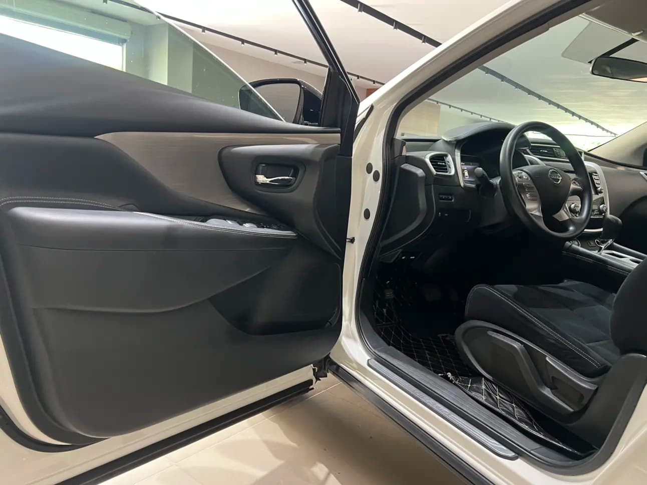 Nissan Murano 2023 г. 80125 км. — фото 17