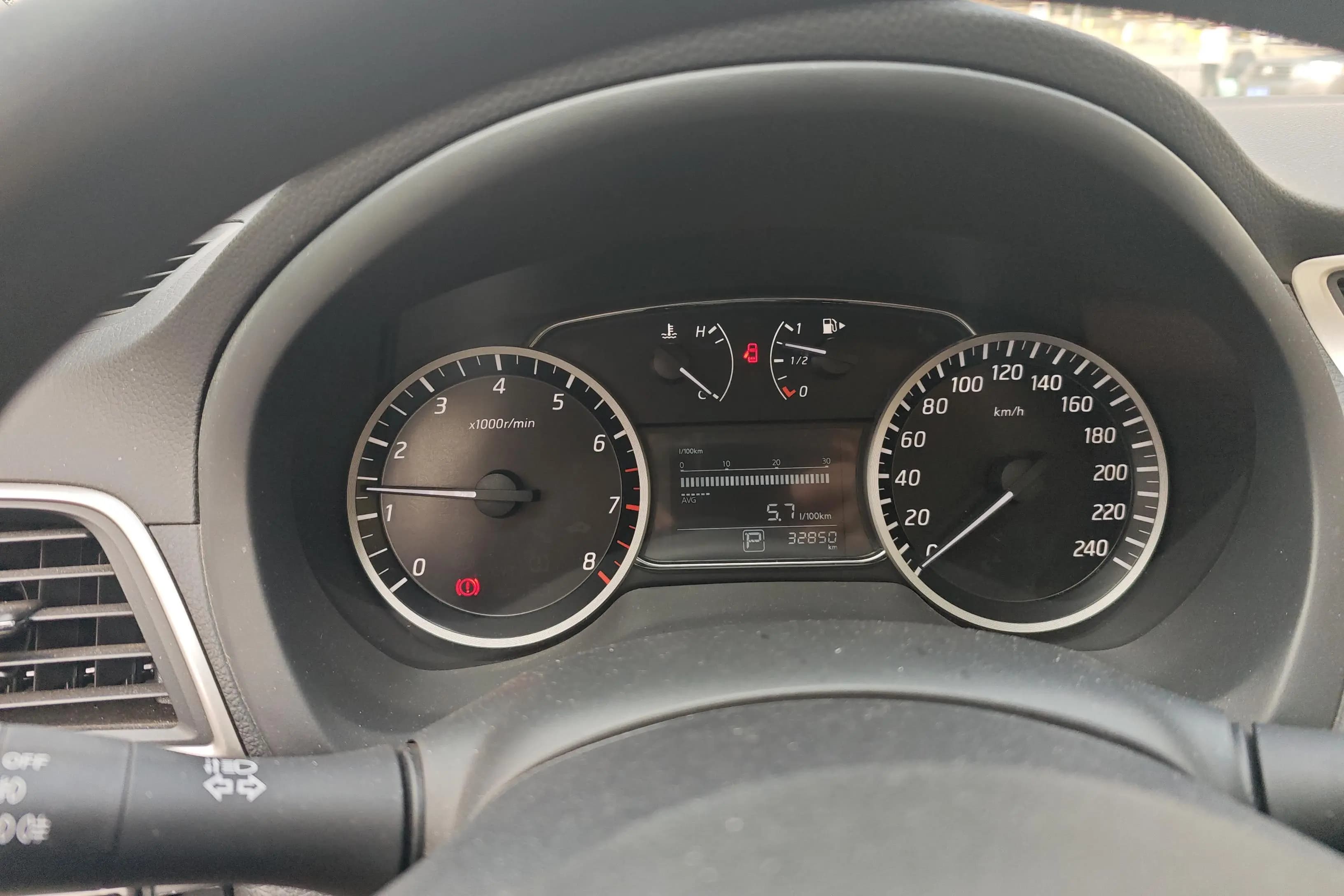Nissan Sylphy 2022 г. 32943 км. — фото 12