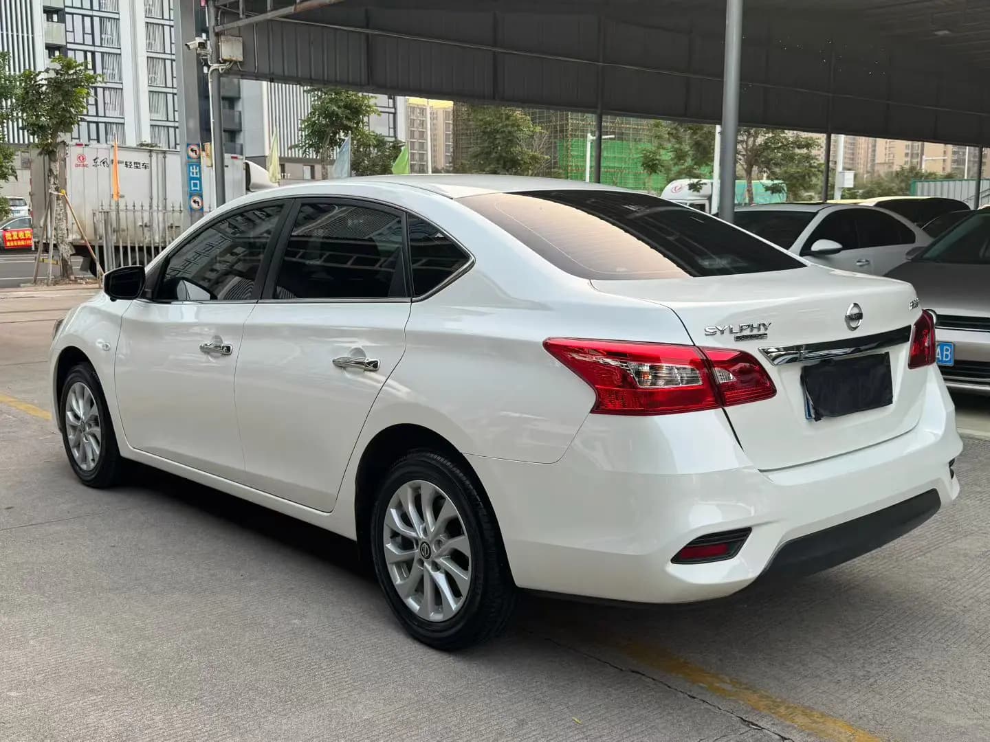 Nissan Sylphy 2025 г. 5127 км. — фото 4
