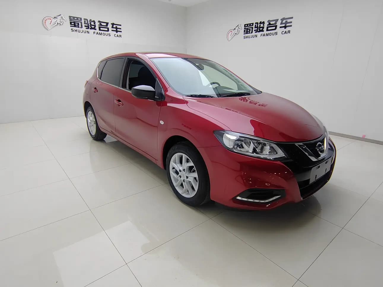 Nissan Tiida 2023 г. 49840 км. — фото 3