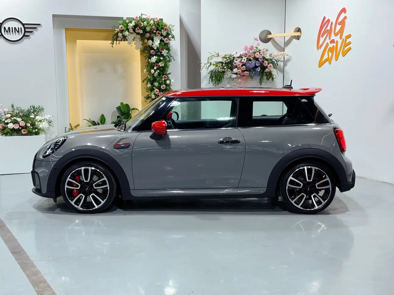 MINI JCW 2023 г. 13500 км. — фото 3
