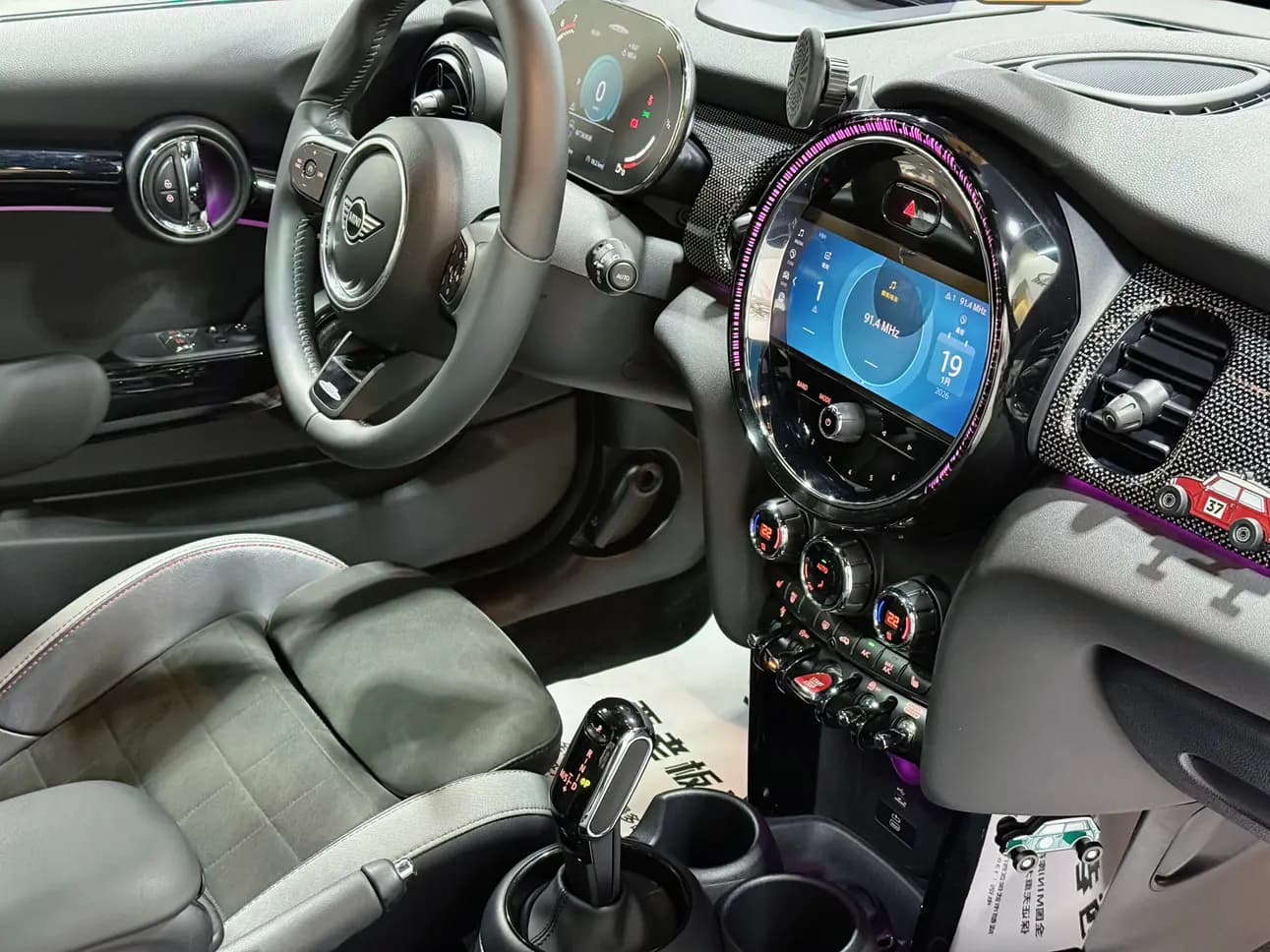MINI JCW 2023 г. 13500 км. — фото 7