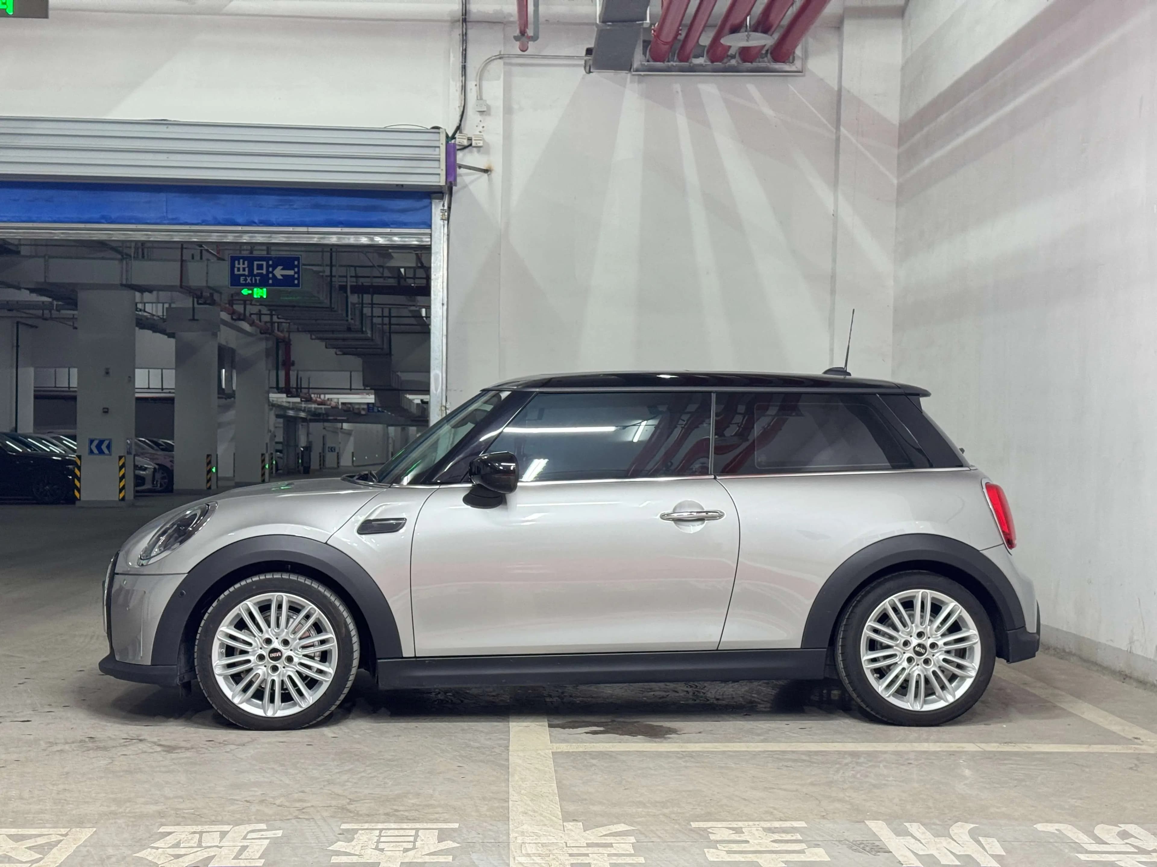 MINI  2023 г. 33600 км. — фото 3