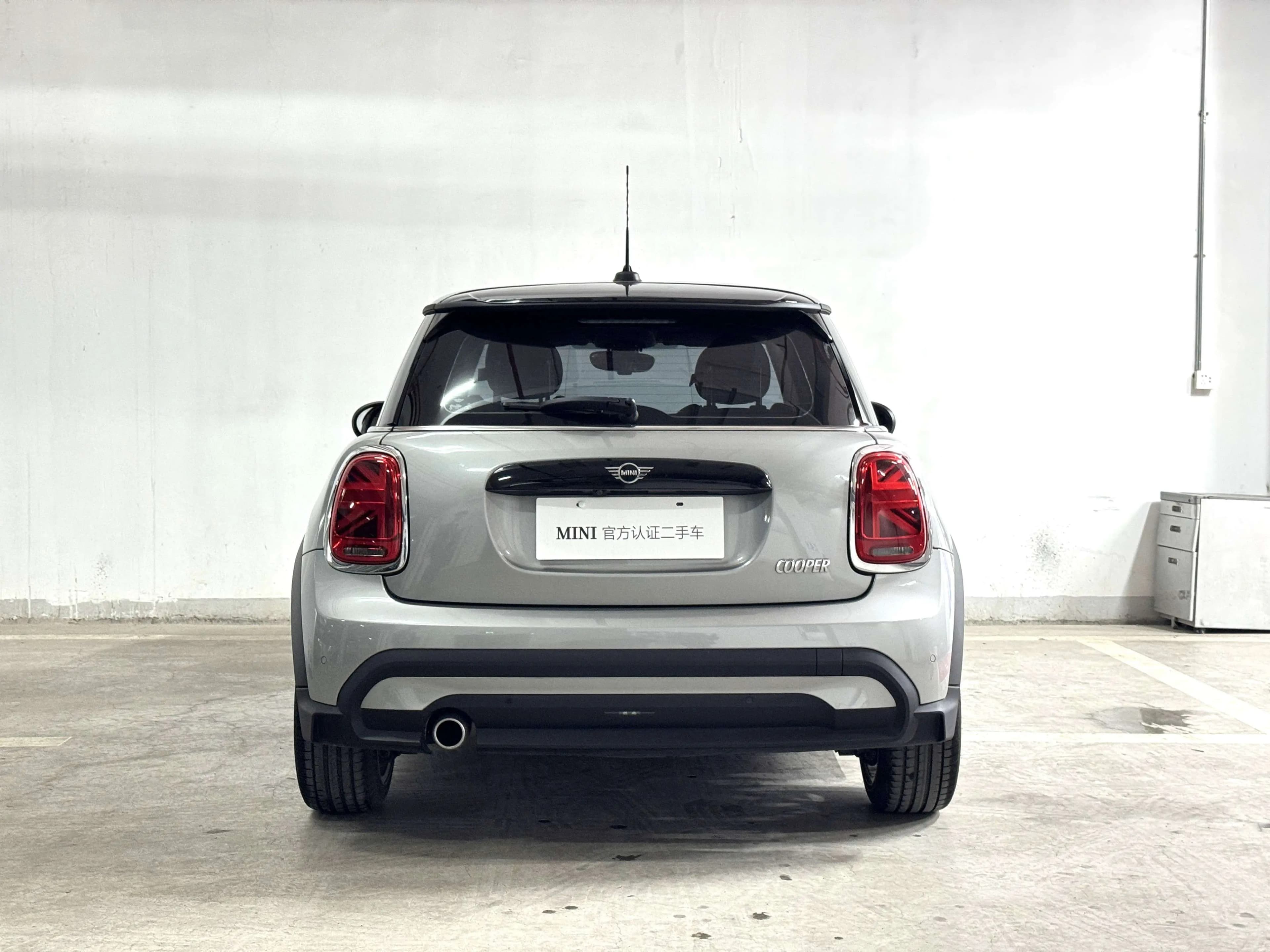 MINI  2023 г. 33600 км. — фото 4