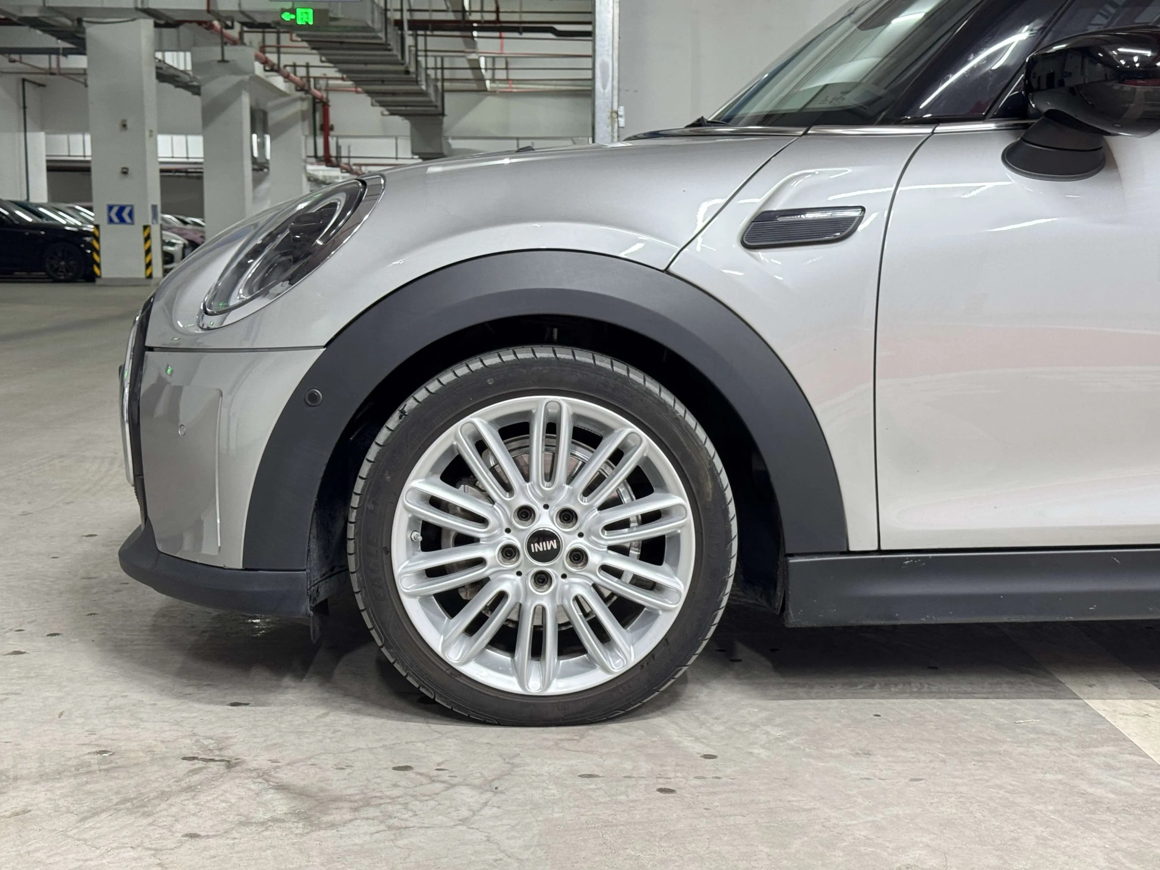 MINI  2023 г. 33600 км. — фото 7
