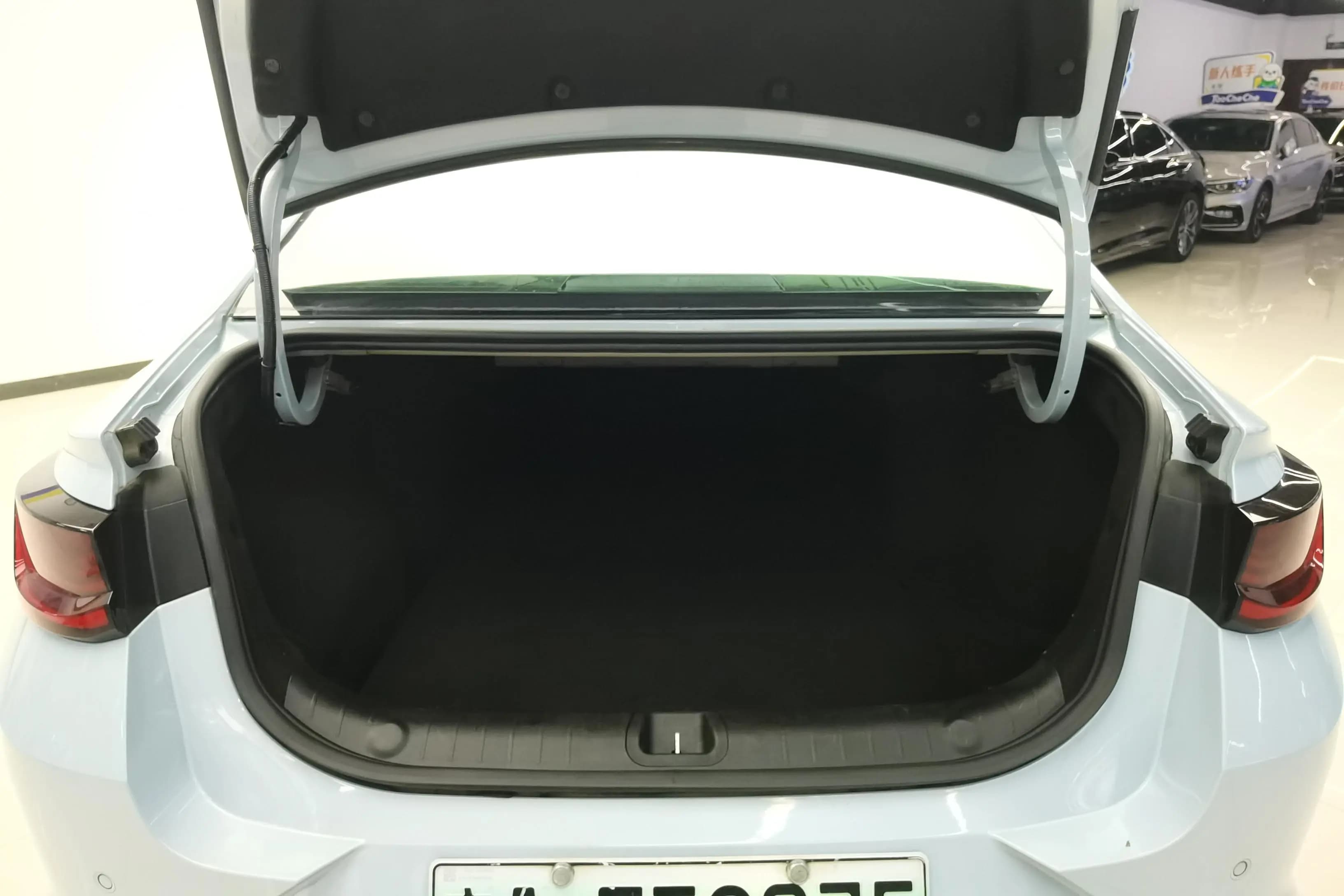 Geely Emgrand L HiP 2022 г. 27043 км. — фото 17