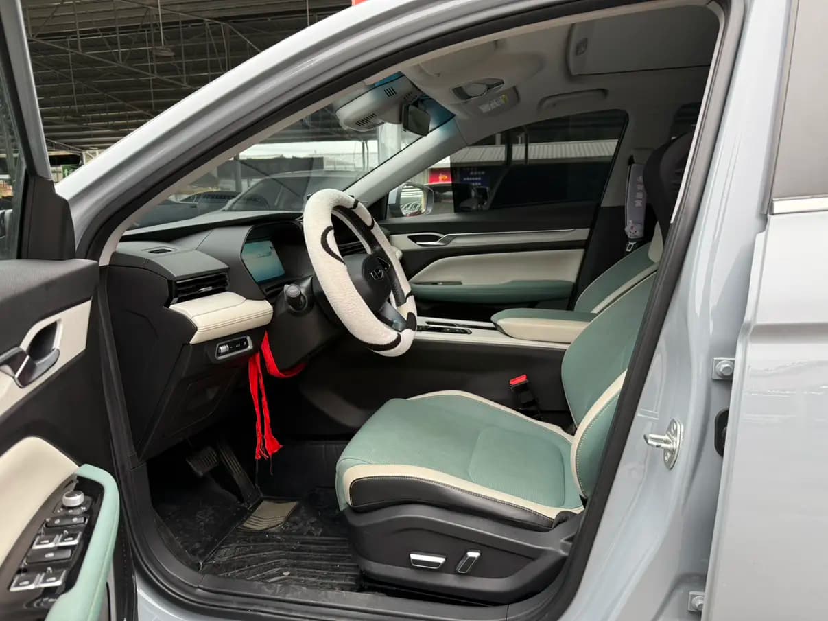 Geely Emgrand L HiP 2023 г. 56044 км. — фото 8